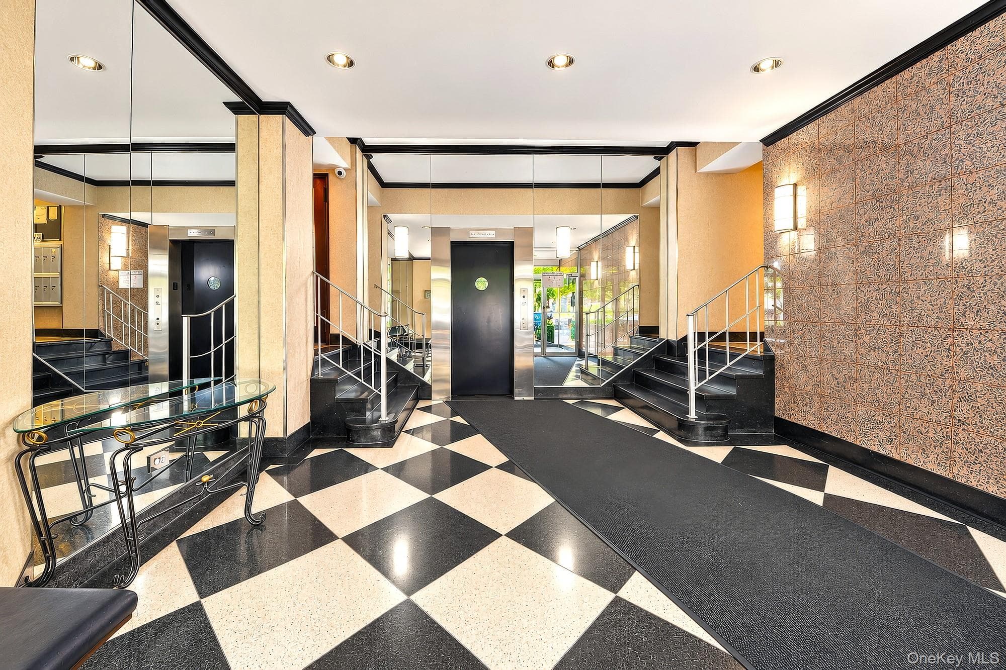 620 W 239th Street Unit: 2F thumbnail 15