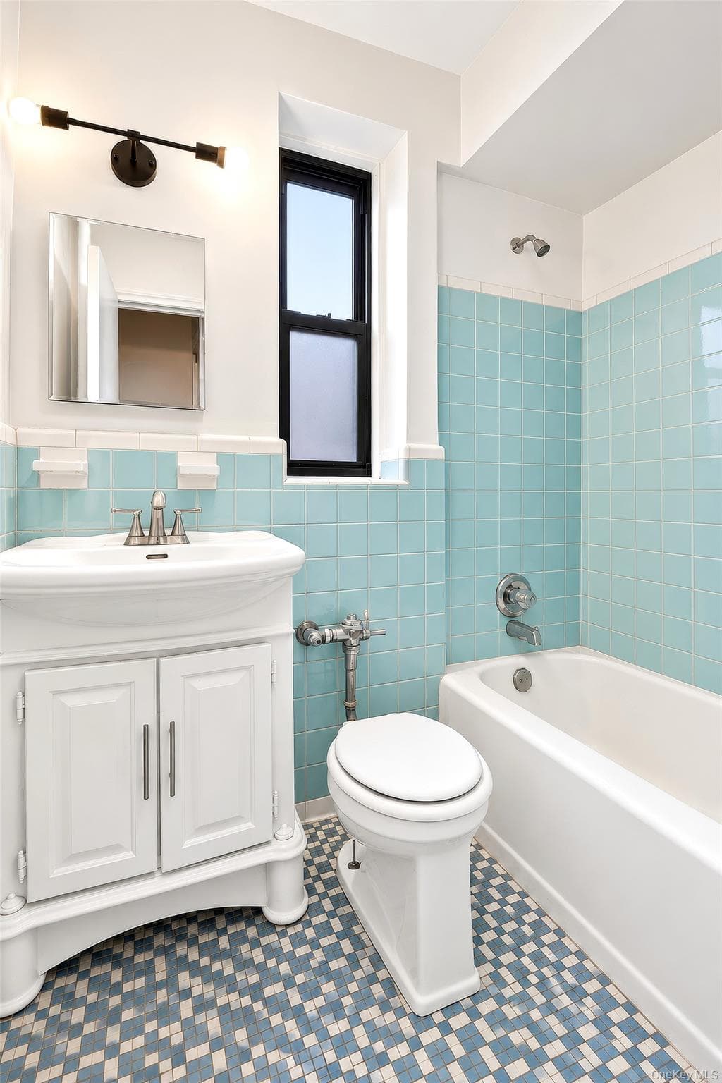 620 W 239th Street Unit: 2F thumbnail 14