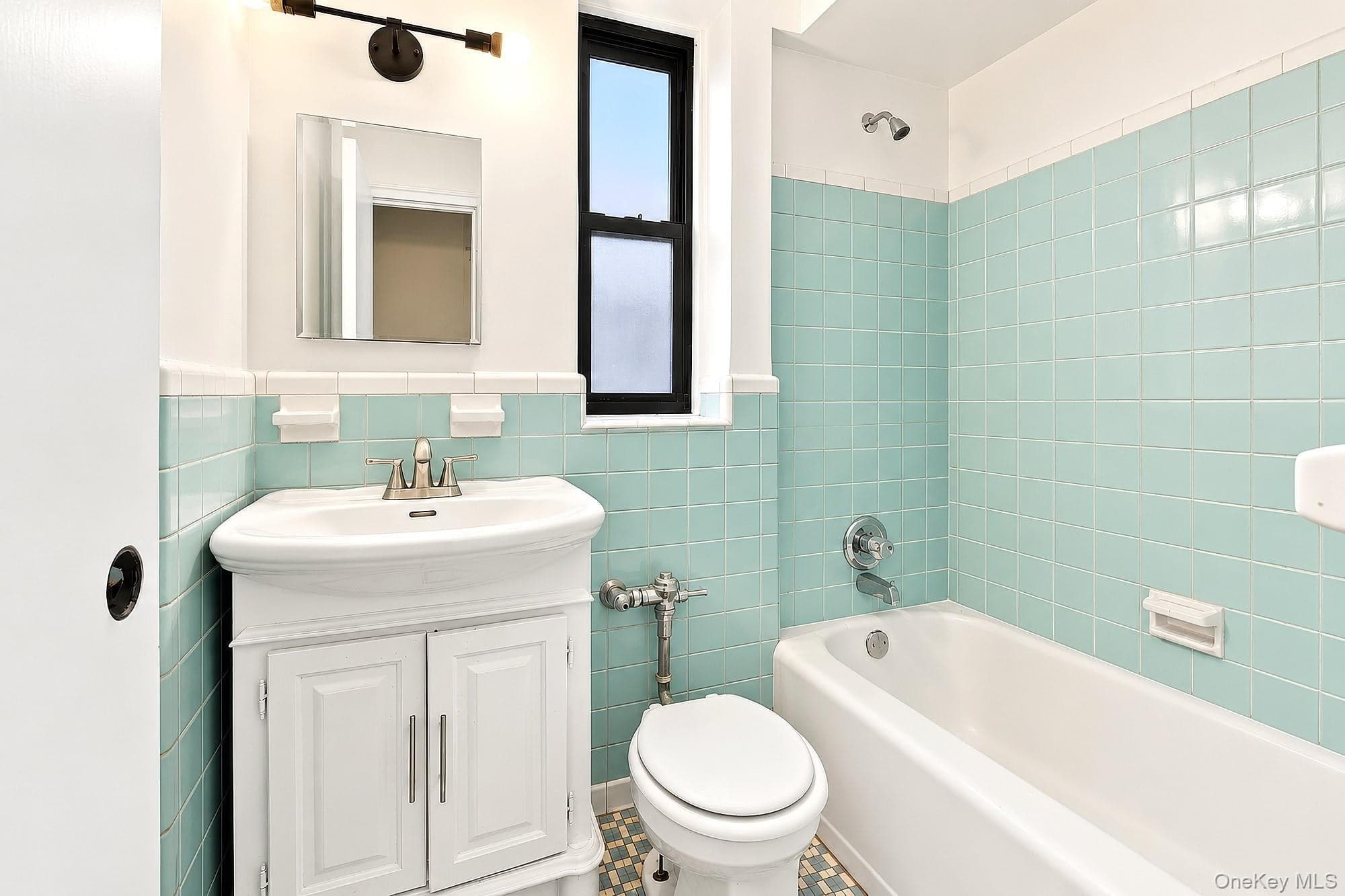 620 W 239th Street Unit: 2F thumbnail 13