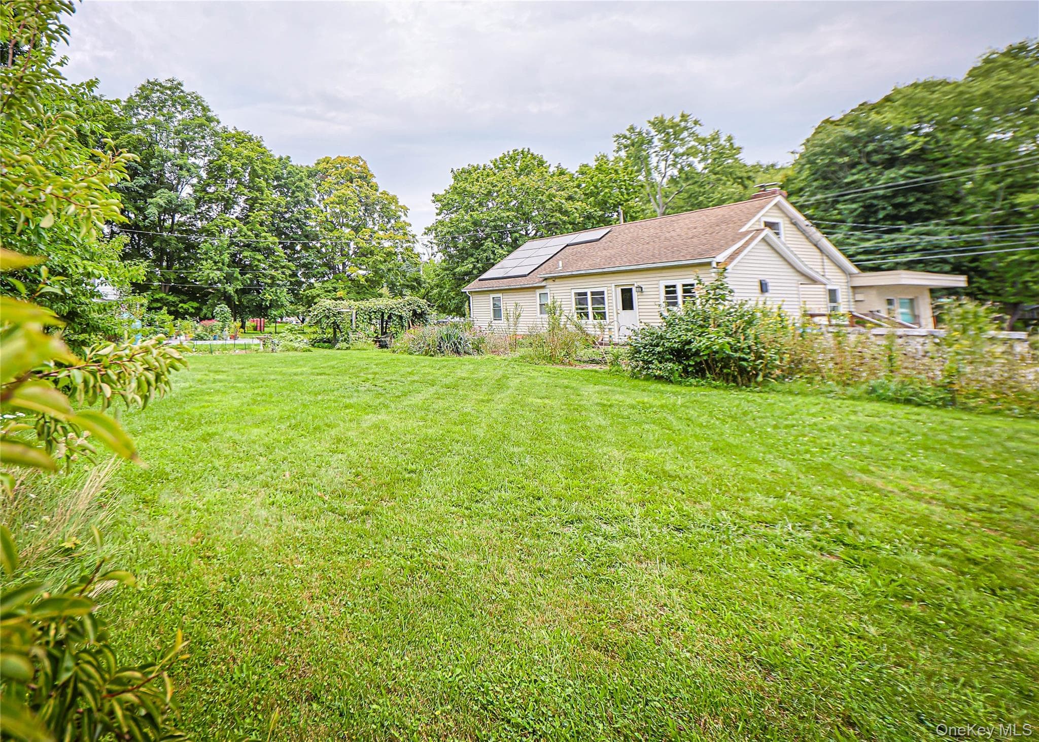1085 Violet Avenue thumbnail 34