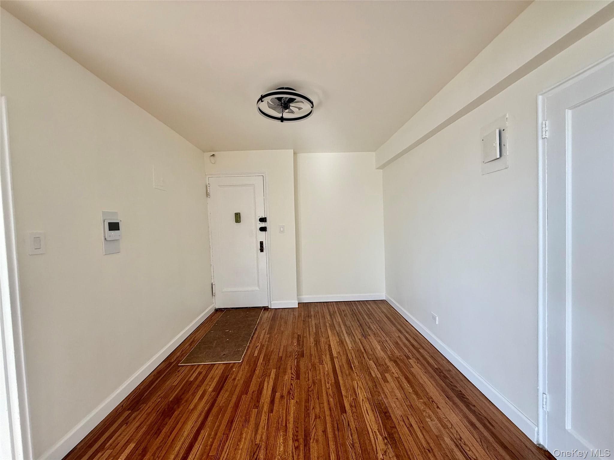 112-25 34th Avenue Unit: 6H thumbnail 9