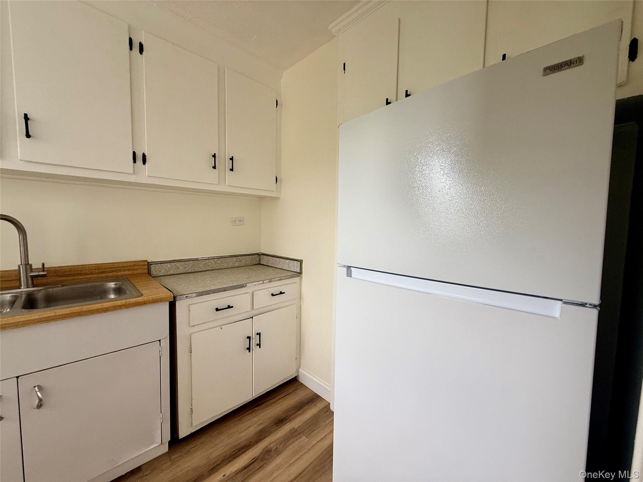 112-25 34th Avenue Unit: 6H thumbnail 13