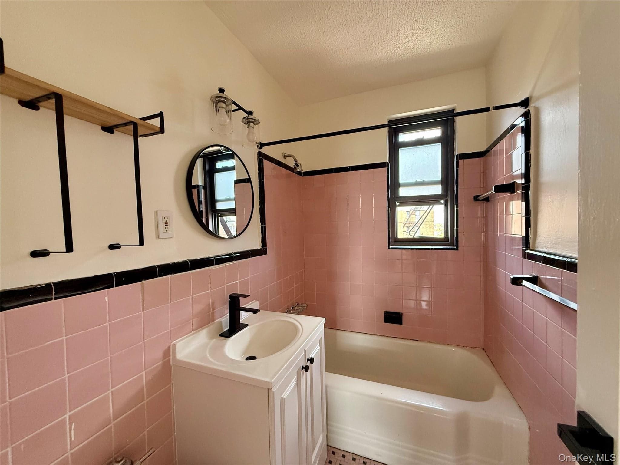 112-25 34th Avenue Unit: 6H thumbnail 20