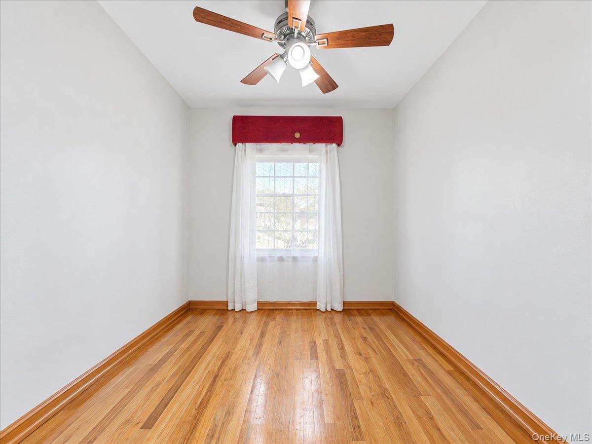 7551 Utopia Parkway thumbnail 18