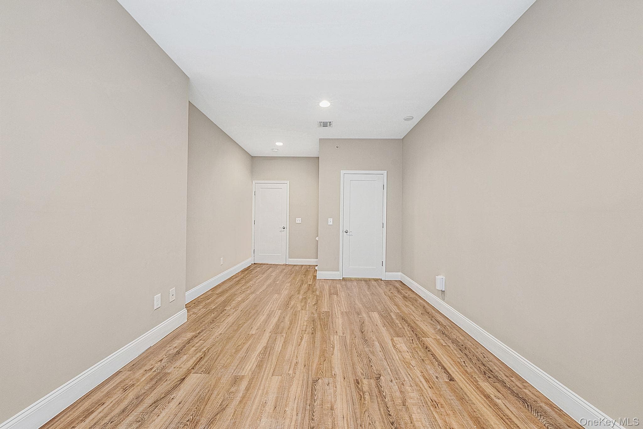 2305 Townhome Way thumbnail 19