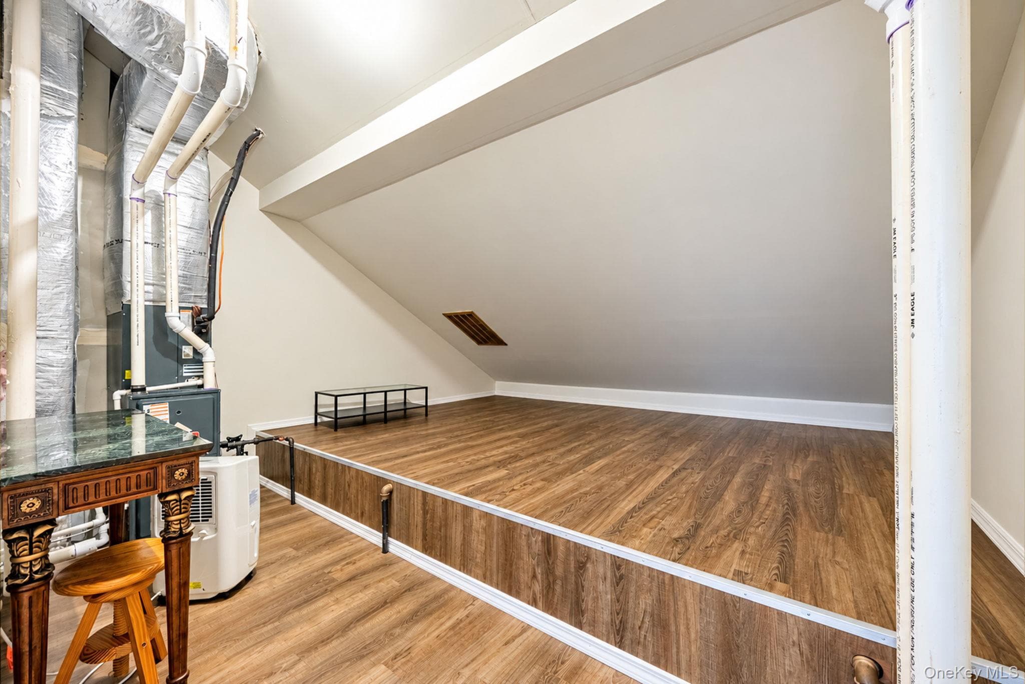 2305 Townhome Way thumbnail 23