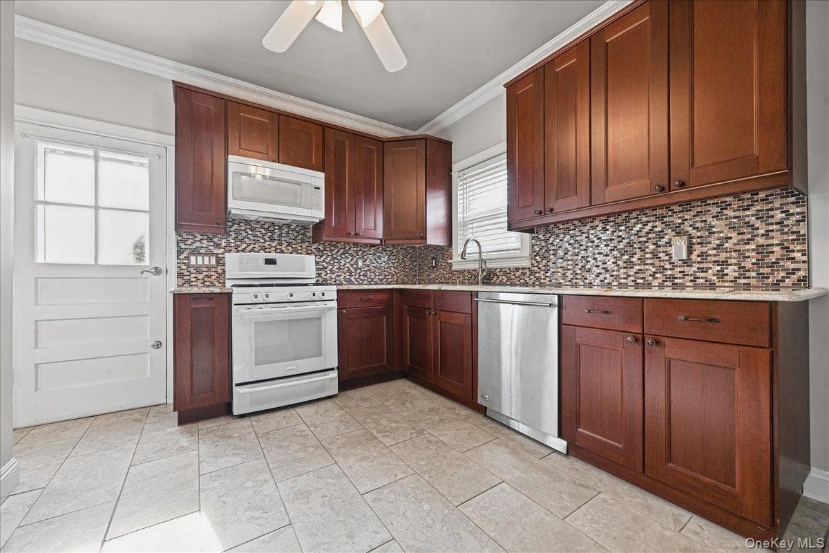 635 S 6th Street thumbnail 11