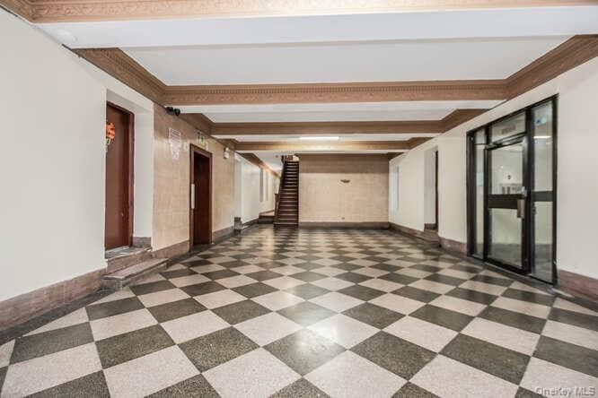 3230 Cruger Avenue Unit: 4E thumbnail 4