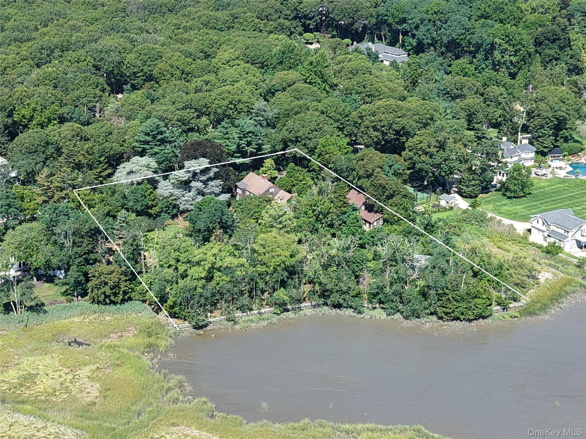 75 Old Field Road thumbnail 9