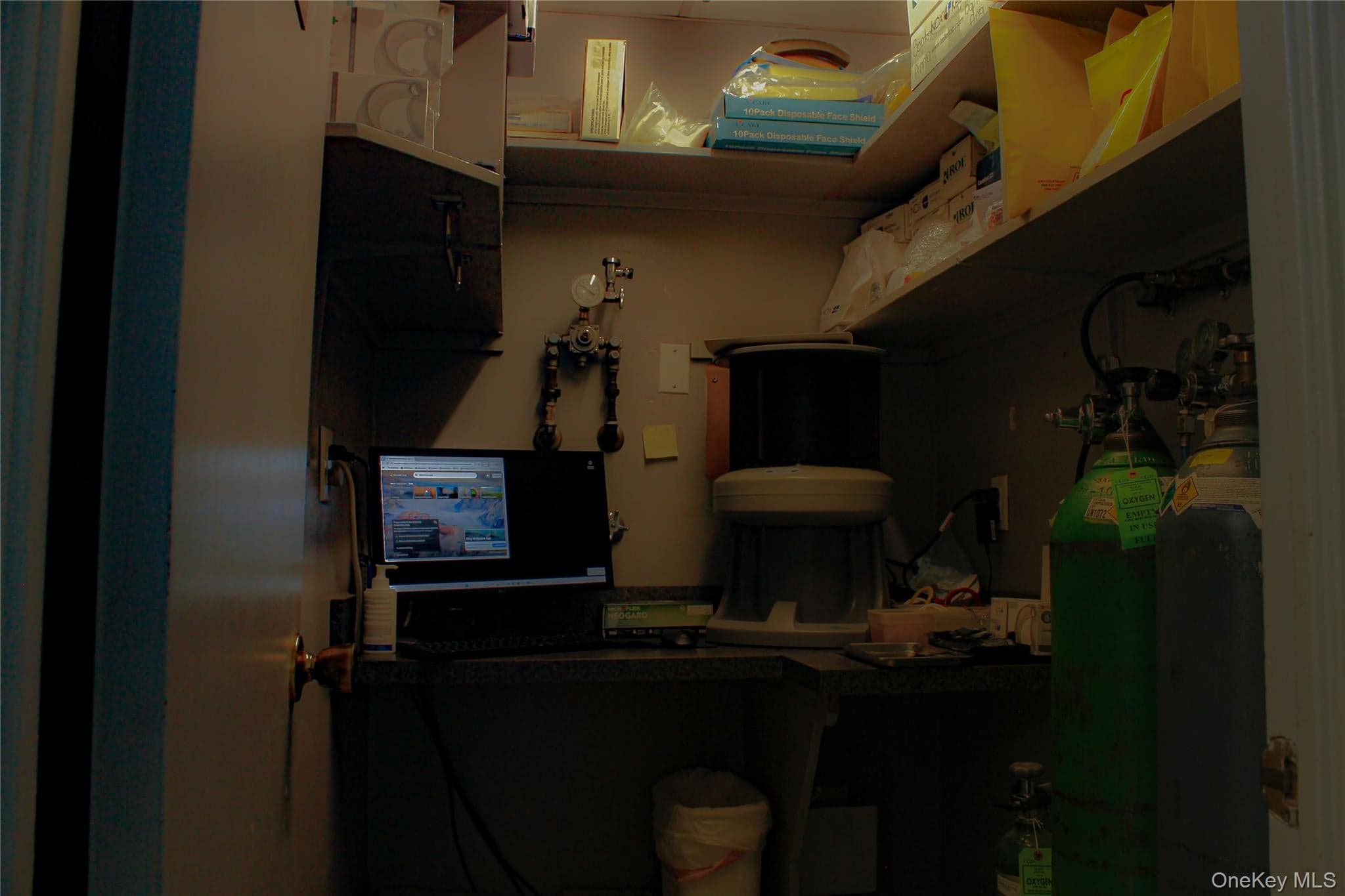 551 Crescent Street thumbnail 11