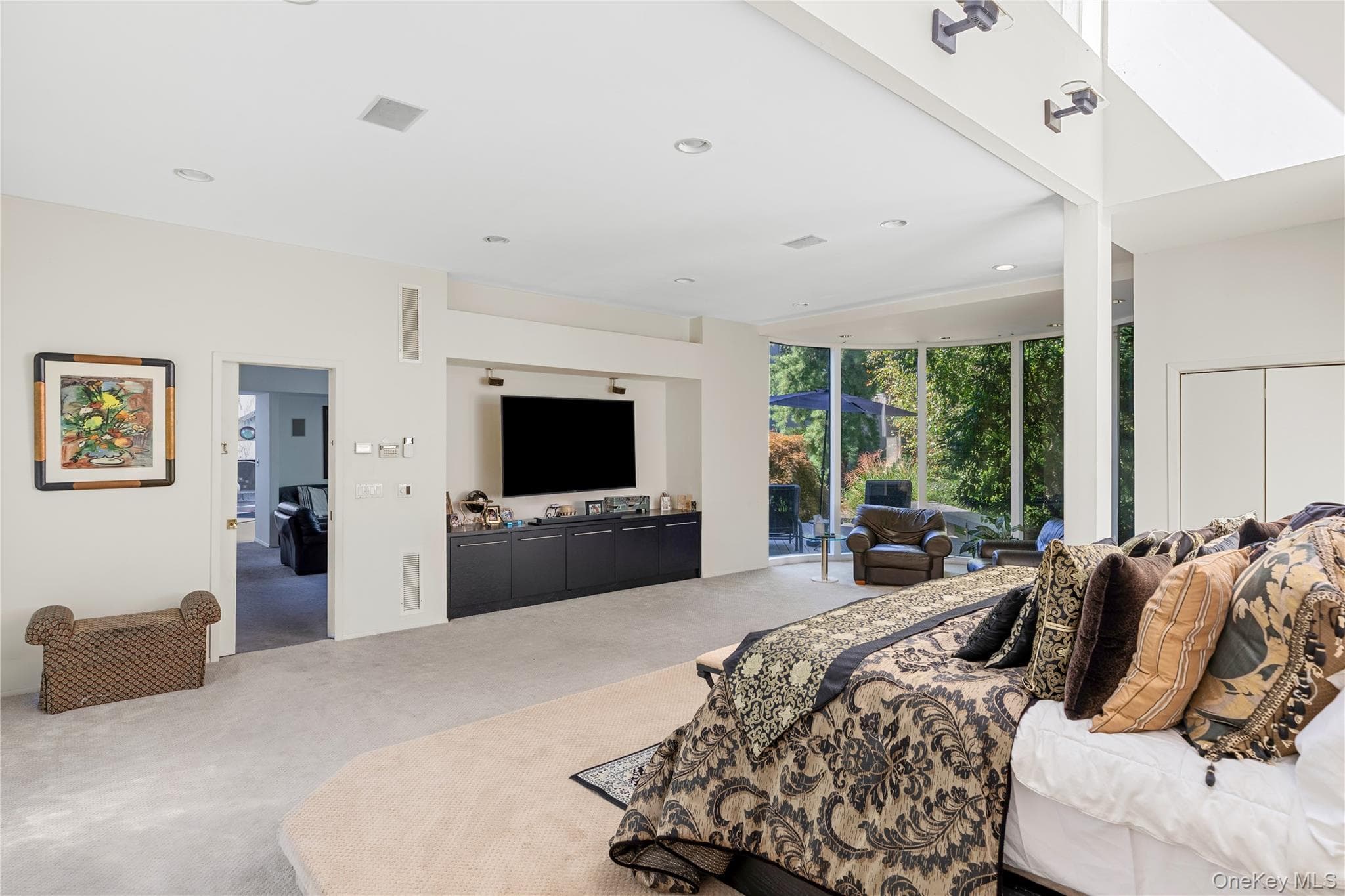 18 Chestnut Hill Drive thumbnail 14