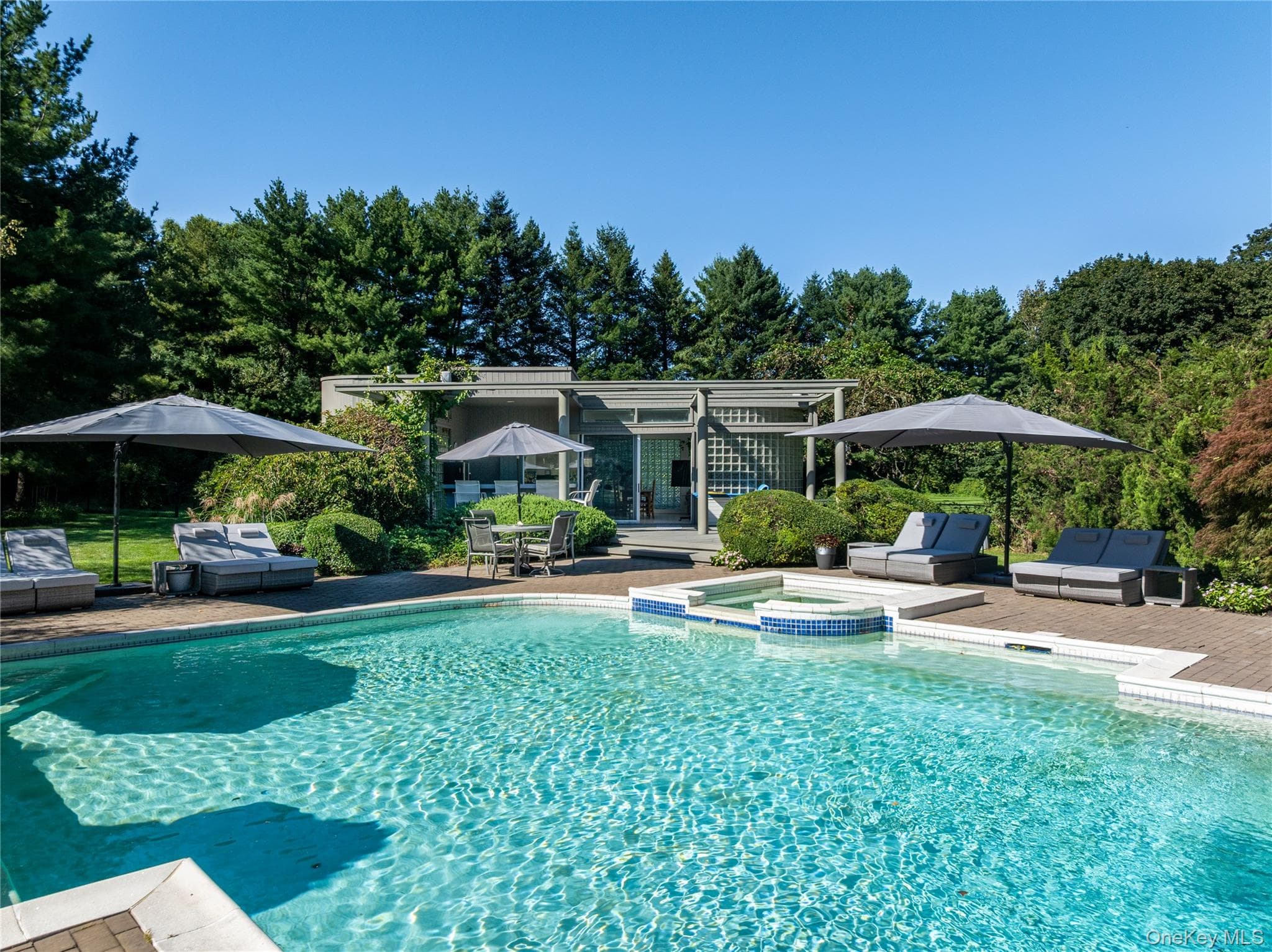 18 Chestnut Hill Drive thumbnail 21