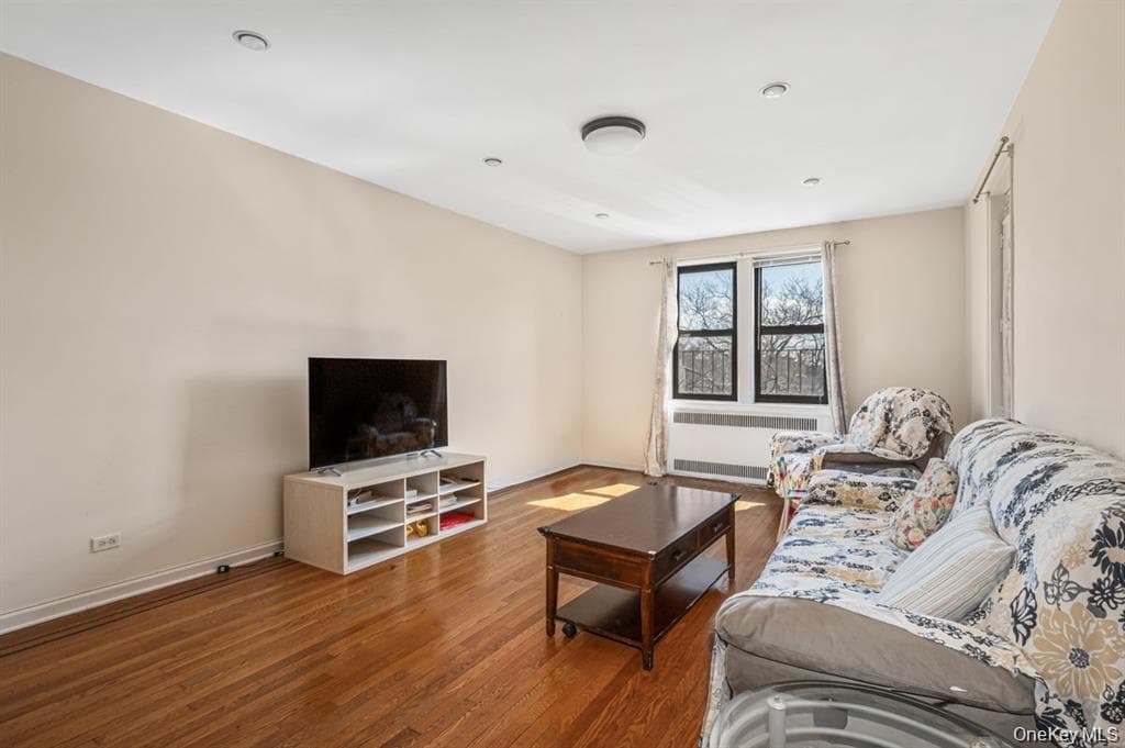 4035 Ithaca ST Unit: 5D thumbnail 8