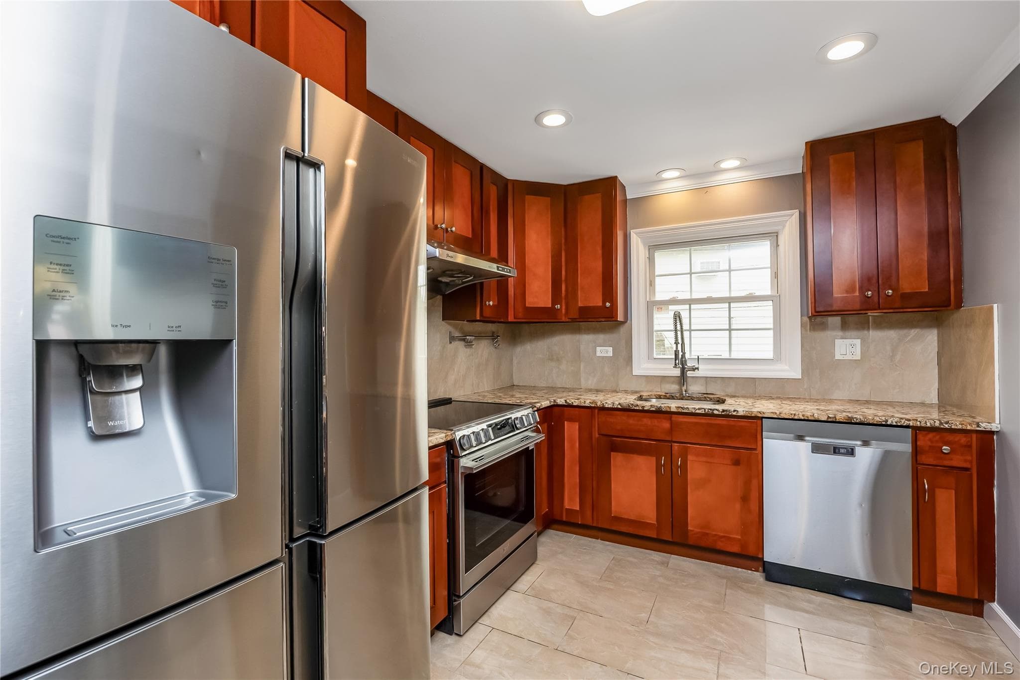 391 Bellmore Road thumbnail 5