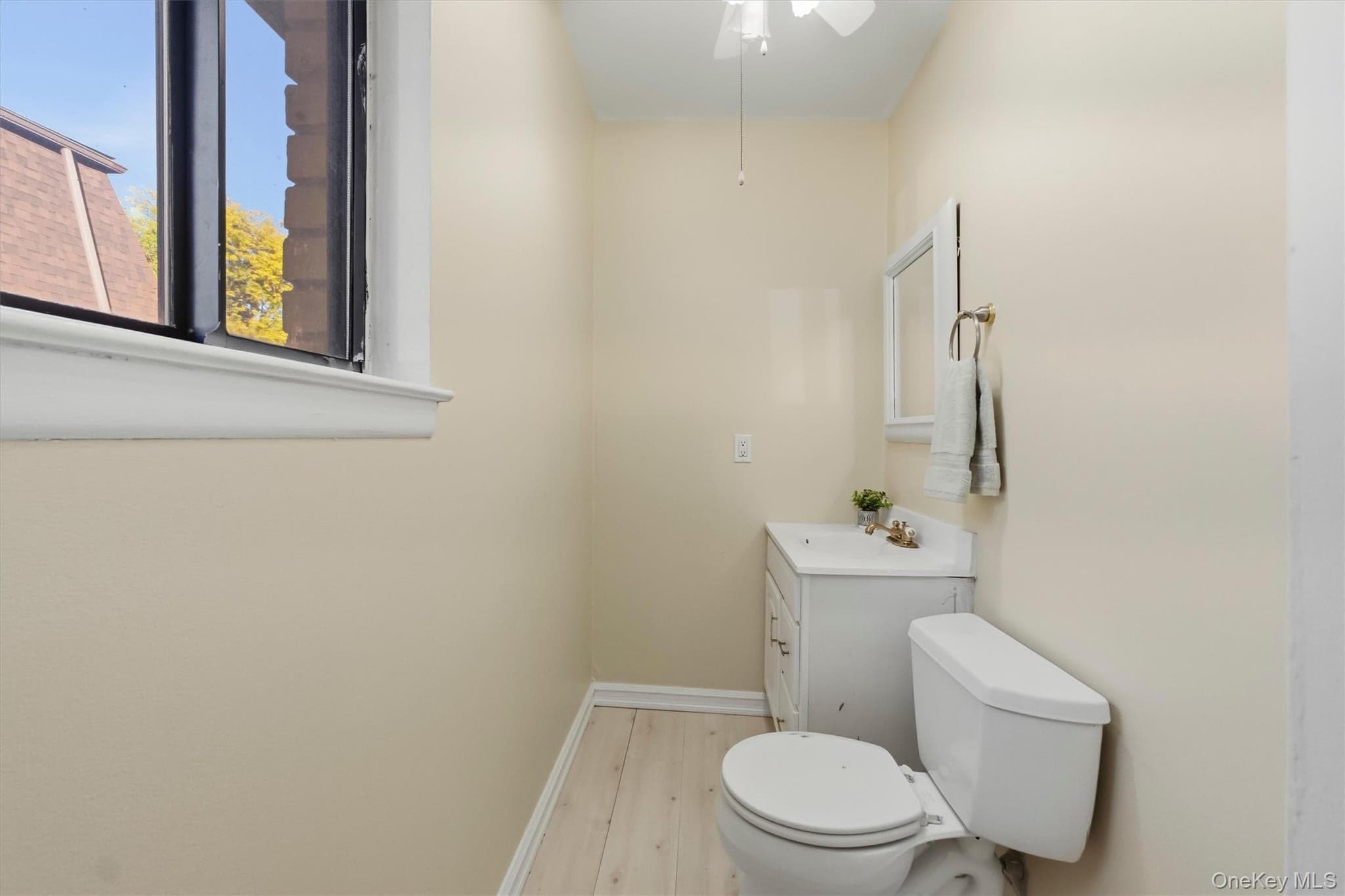 401 Cherry Hill Drive thumbnail 16