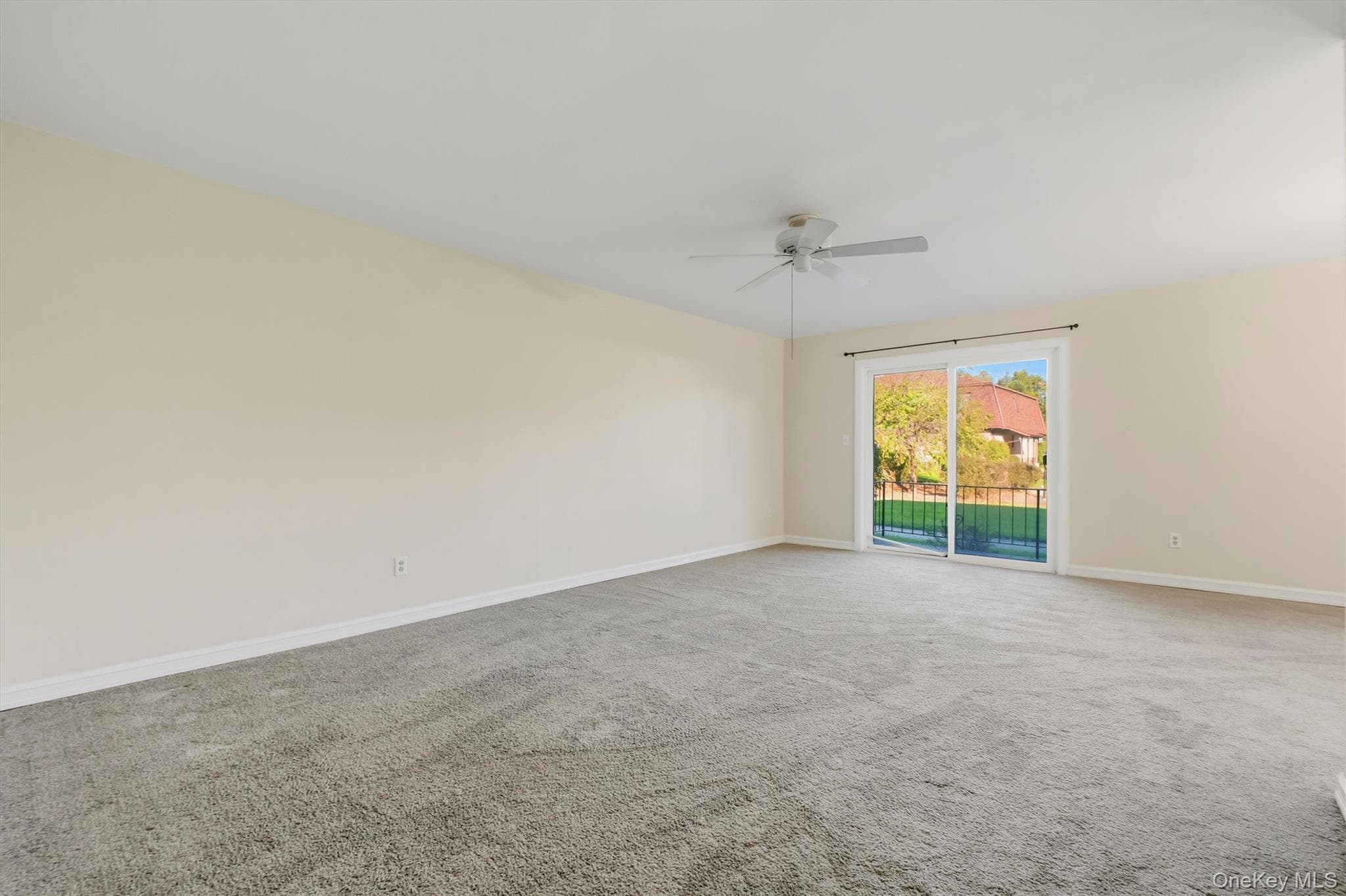 401 Cherry Hill Drive thumbnail 11