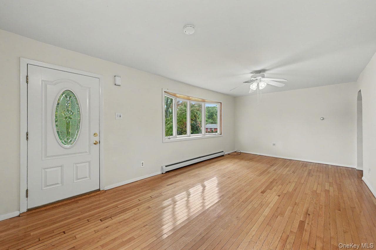 10 Palisades Road thumbnail 5