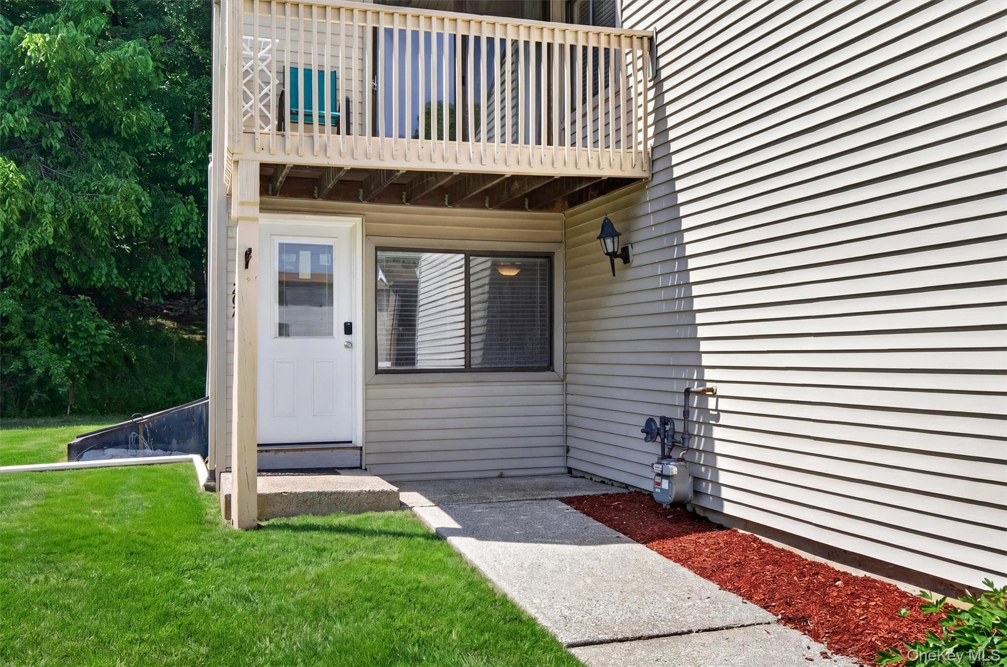 202 Concord Lane thumbnail 4