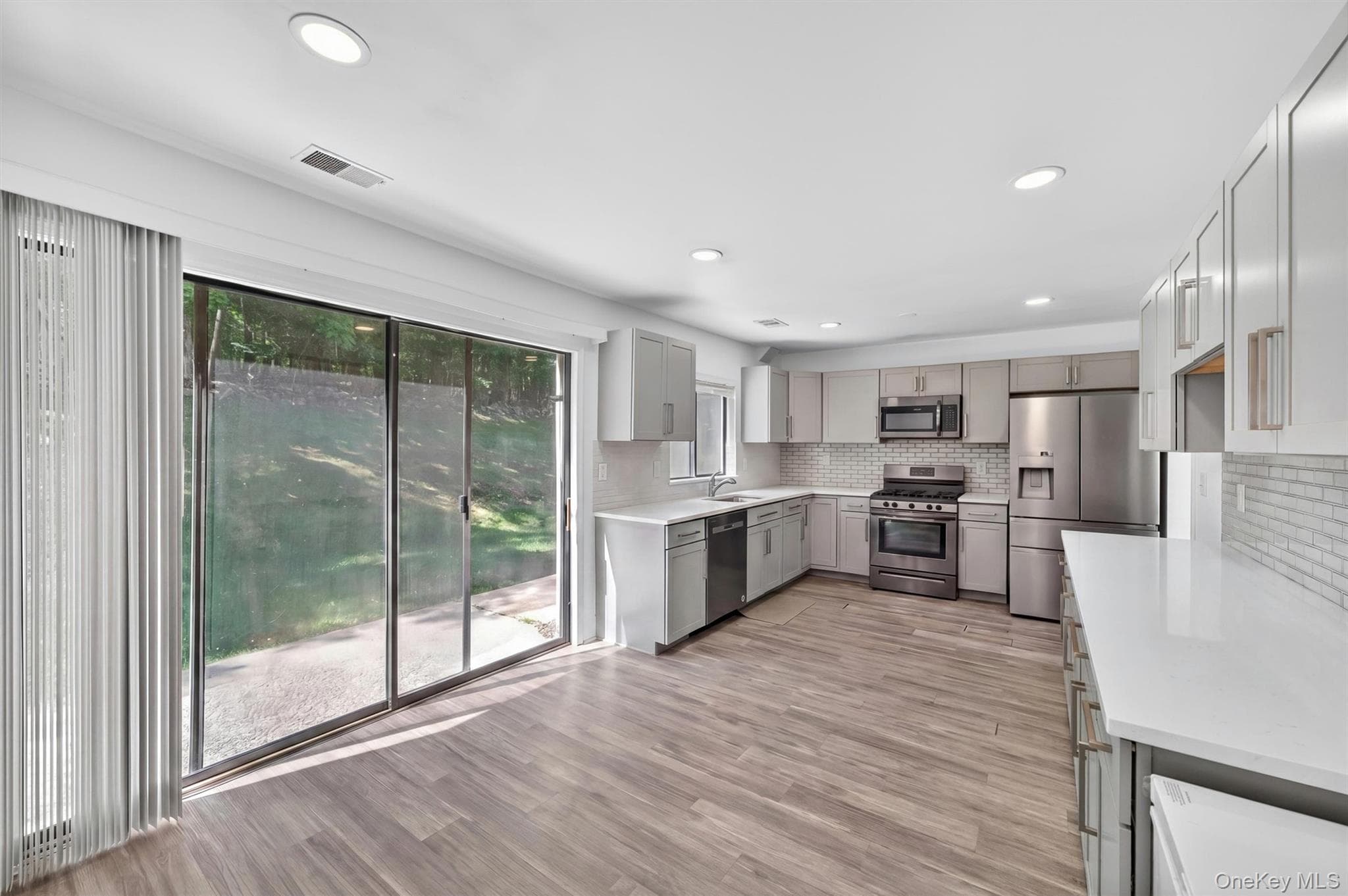 202 Concord Lane thumbnail 20