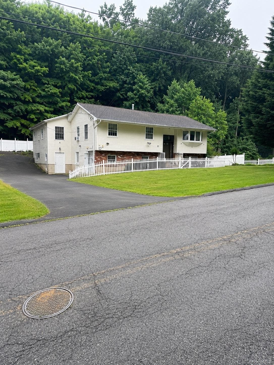31 Regina Road thumbnail 23