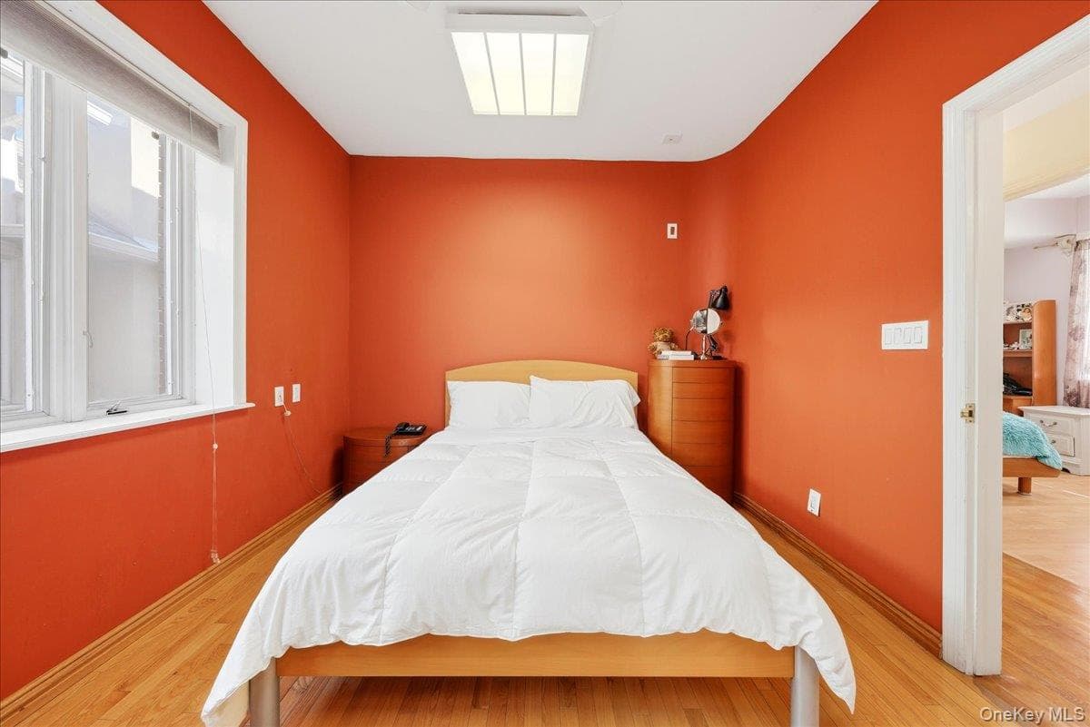 3828 Bedford Avenue thumbnail 14