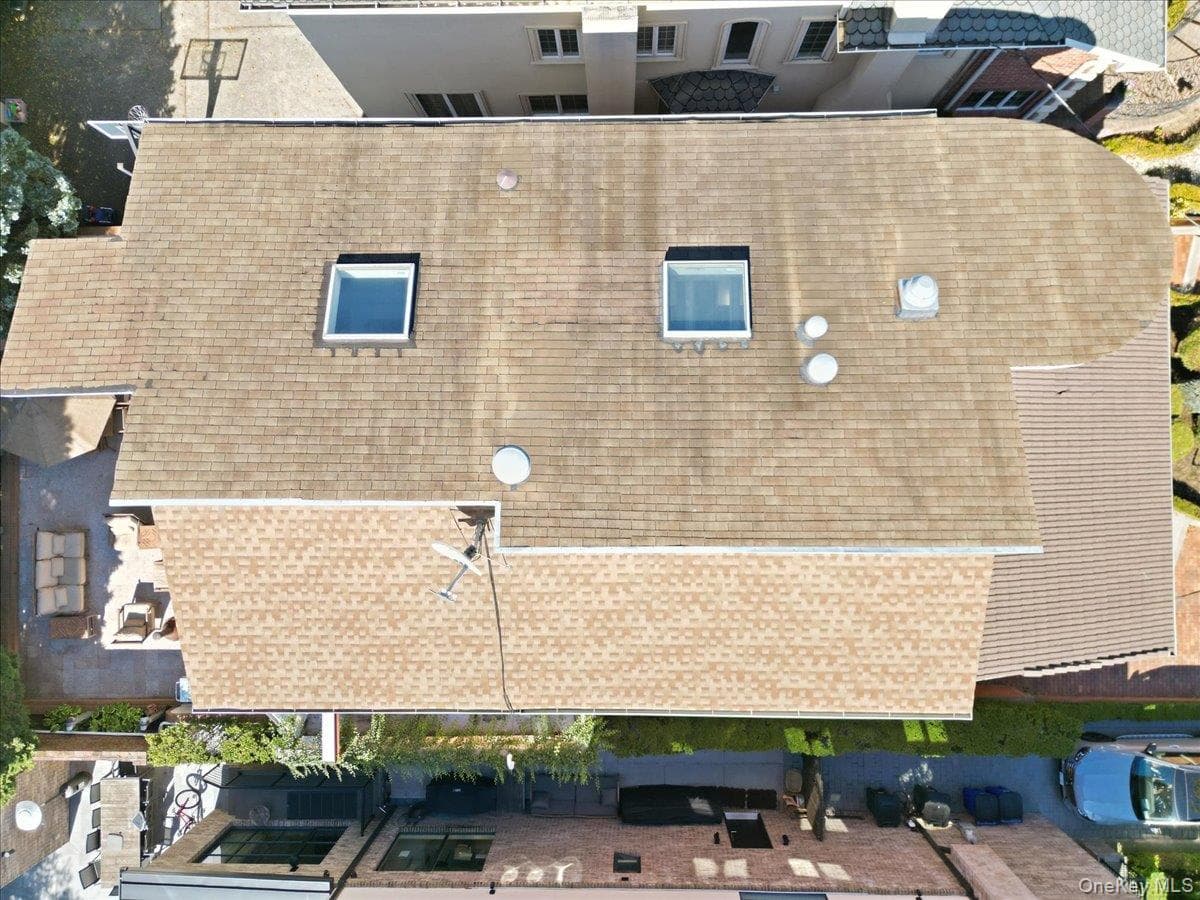 3828 Bedford Avenue thumbnail 46