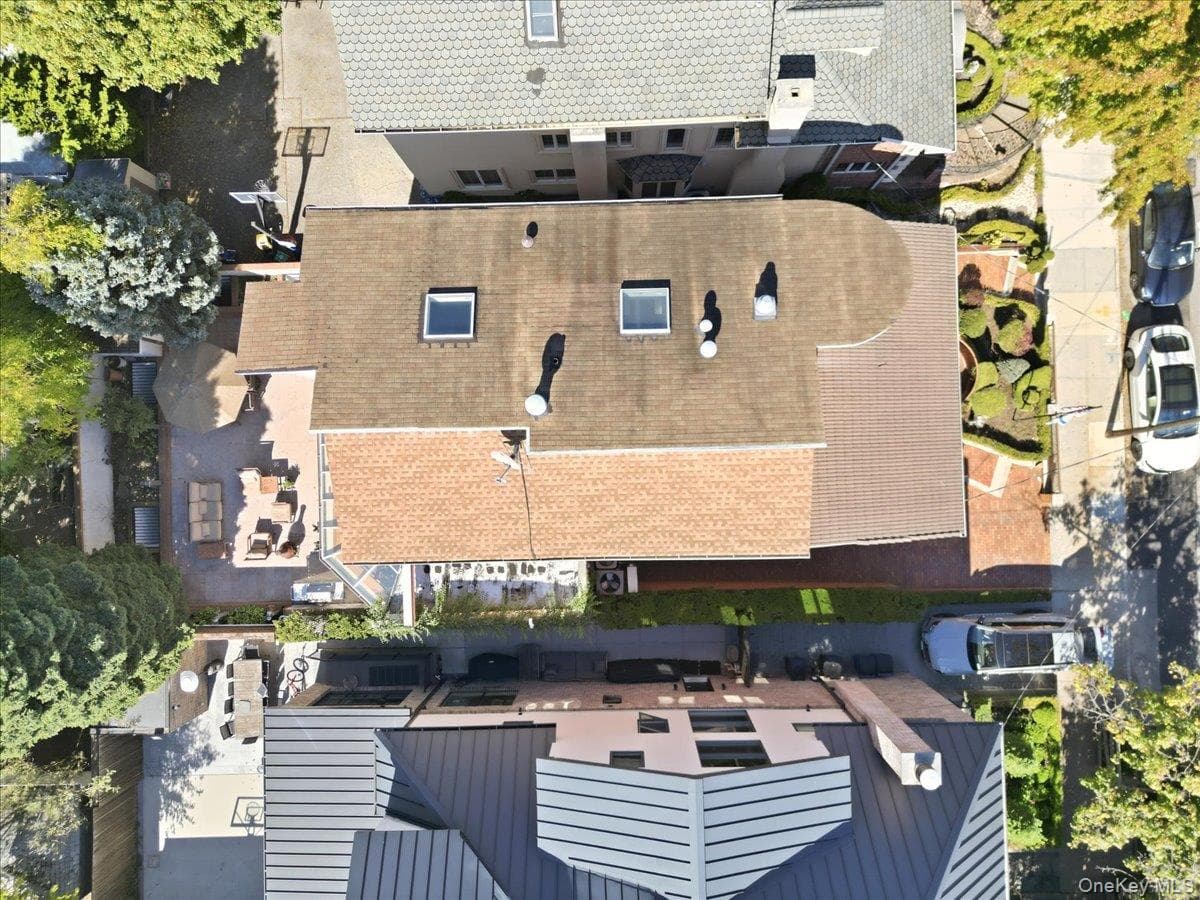 3828 Bedford Avenue thumbnail 47