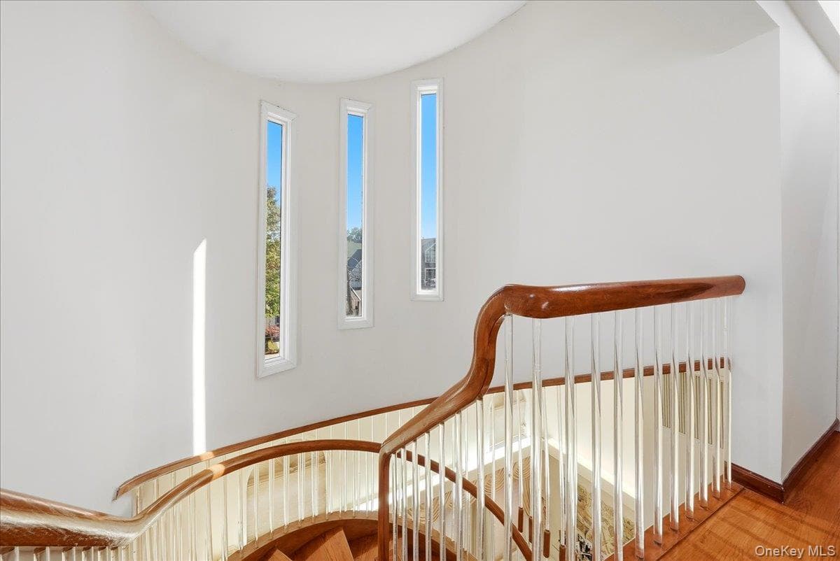 3828 Bedford Avenue thumbnail 17