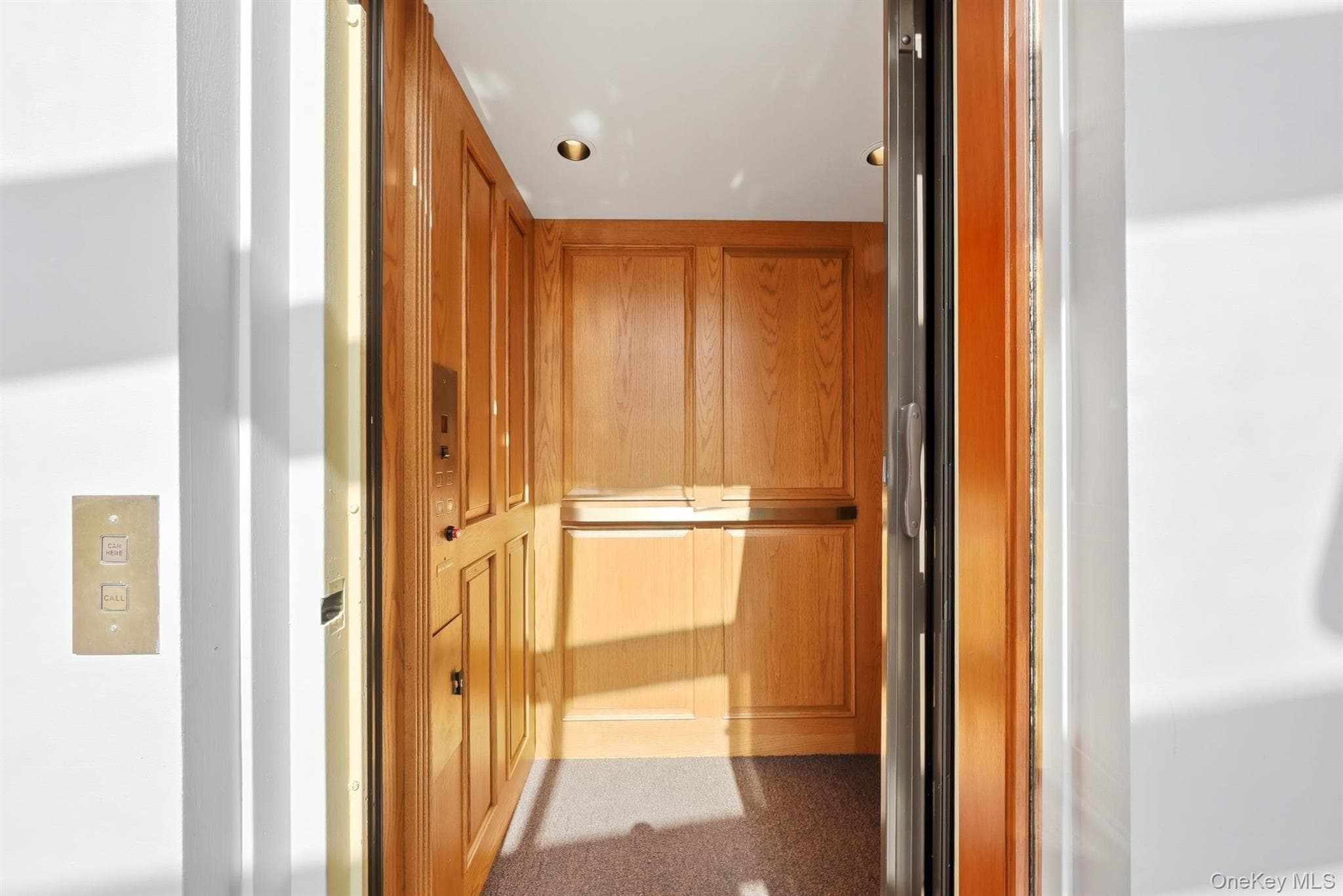3828 Bedford Avenue thumbnail 20