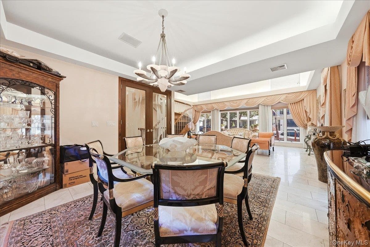 3828 Bedford Avenue thumbnail 40
