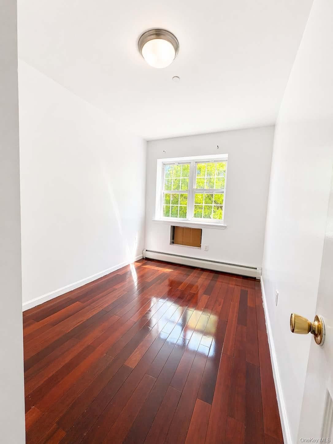 104-33 39th Avenue Unit: 2B thumbnail 3