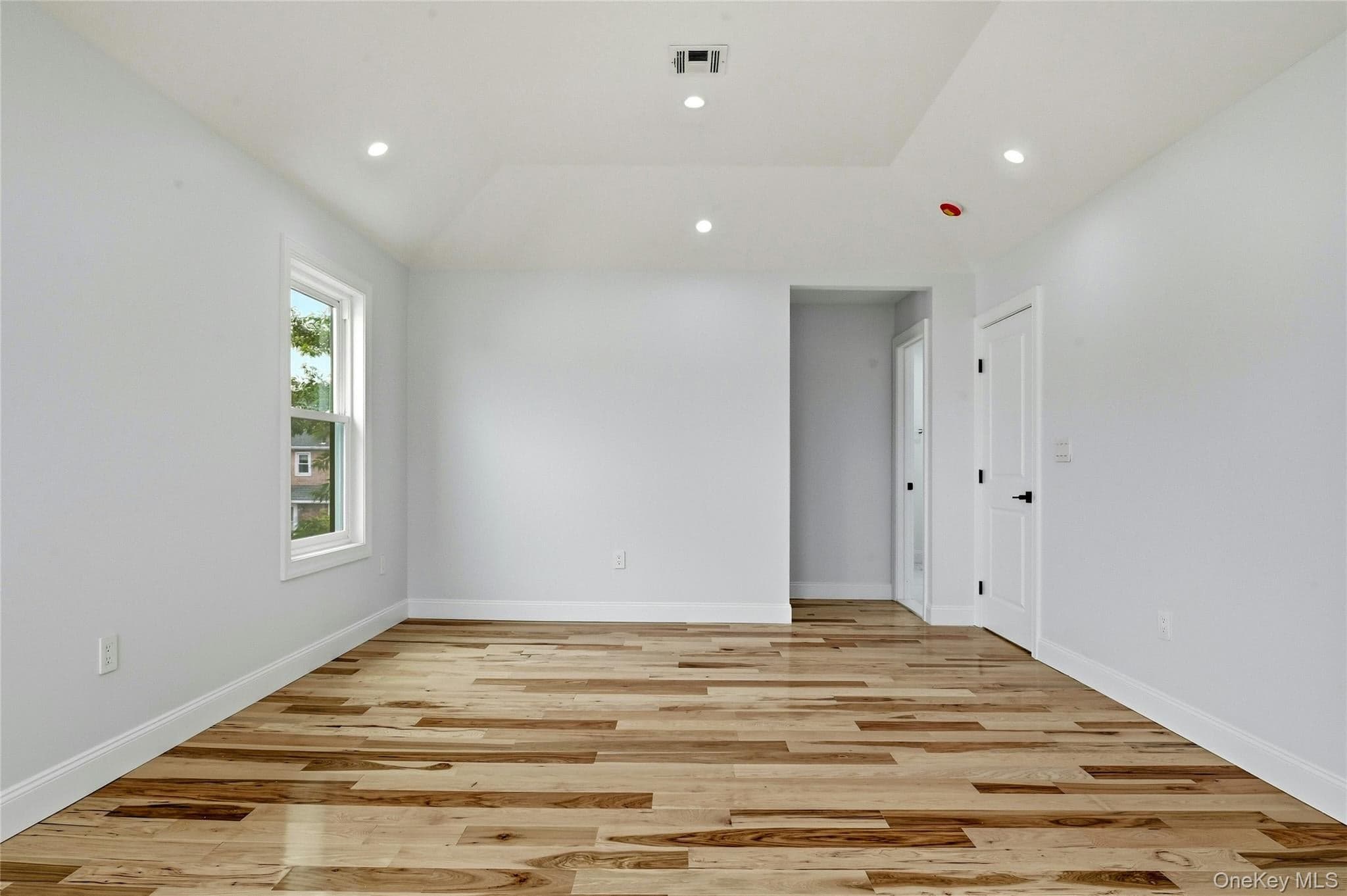 1104 Washington Avenue thumbnail 17