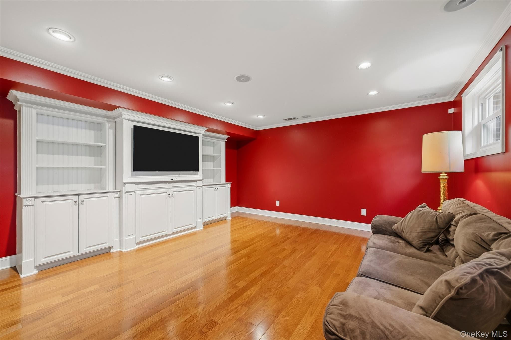 91 Tuthill Road thumbnail 5