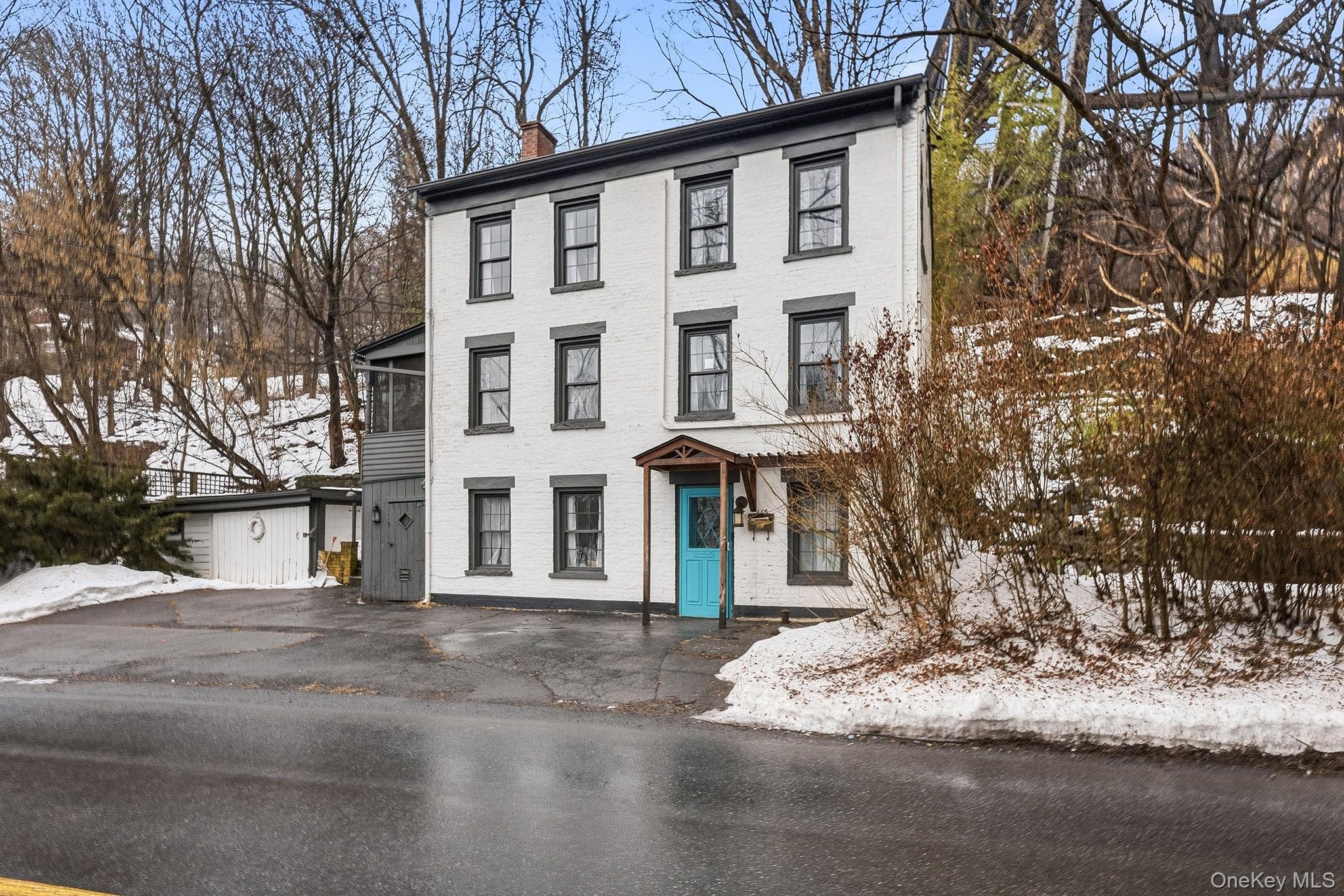 465 Abeel Street thumbnail 3