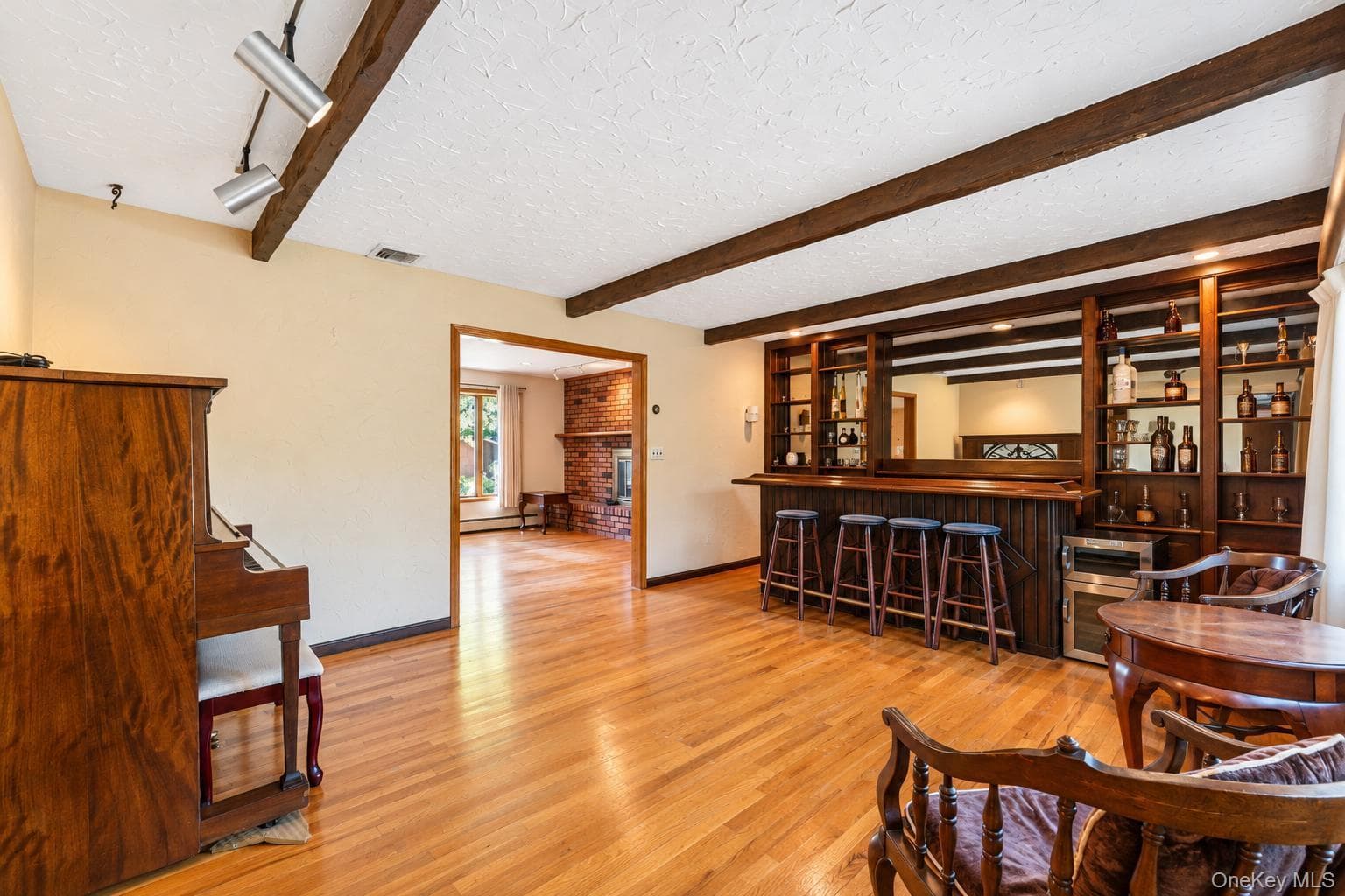 845 Park Avenue thumbnail 15