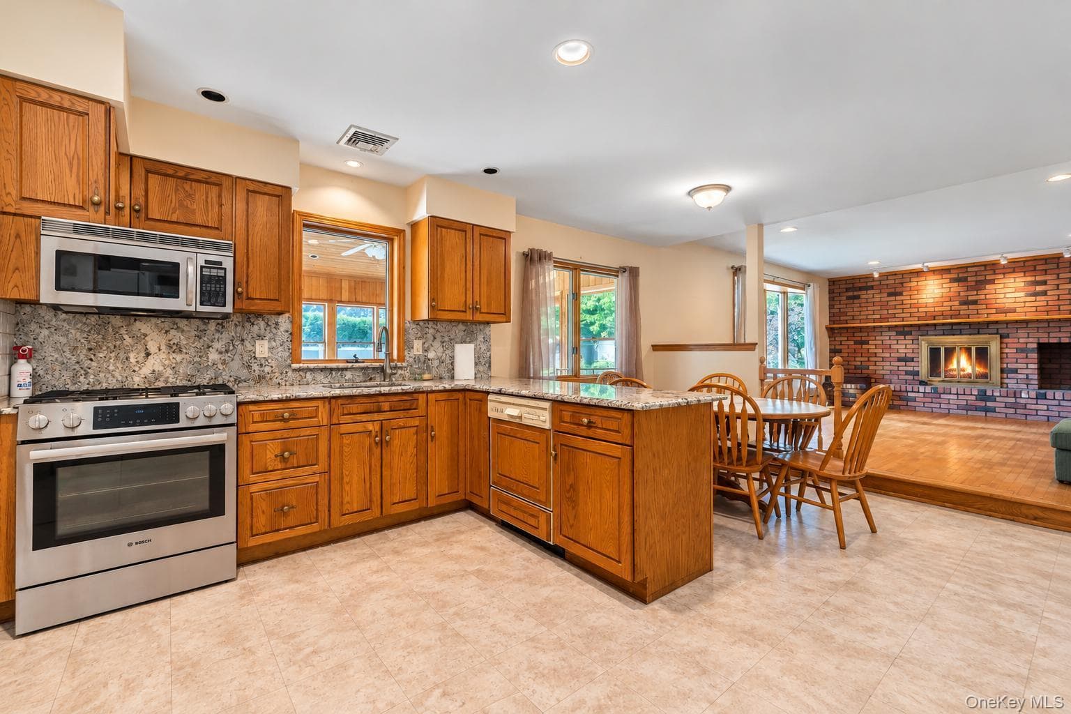 845 Park Avenue thumbnail 28