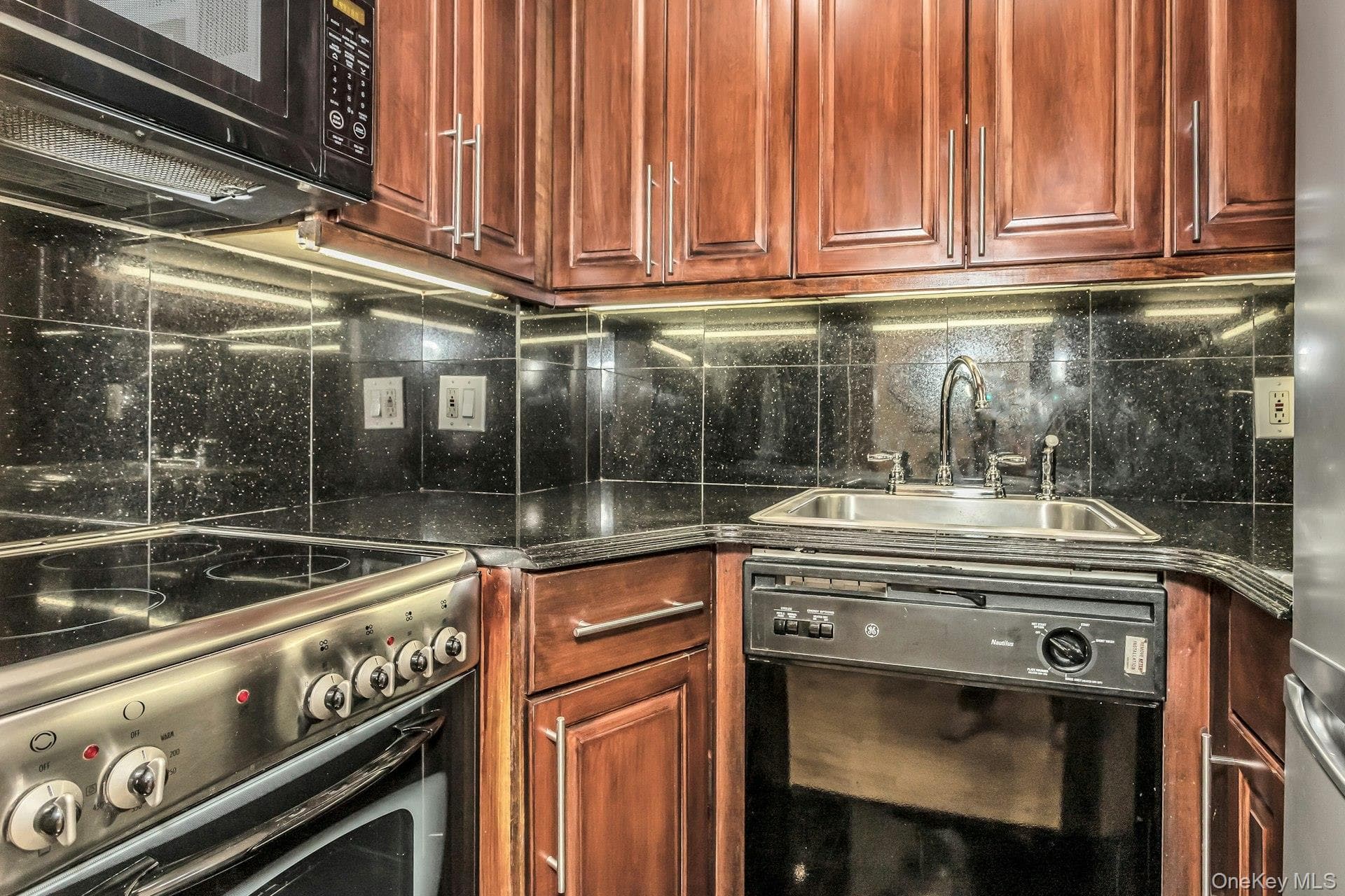 2 Tudor City Place Unit: 3M-South thumbnail 7