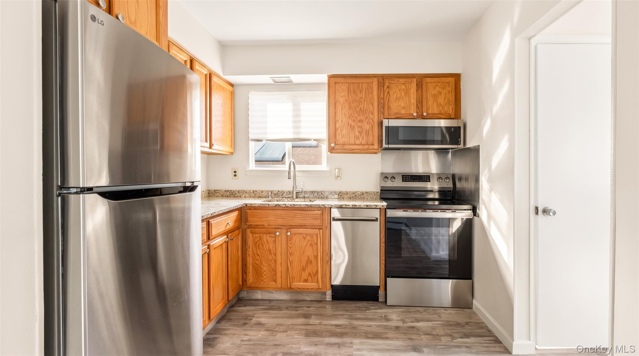 567 Boxwood Drive thumbnail 7