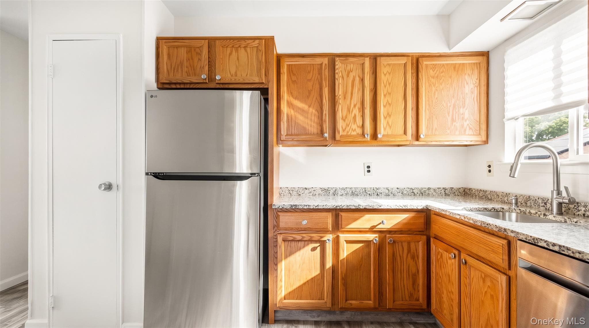 567 Boxwood Drive thumbnail 9