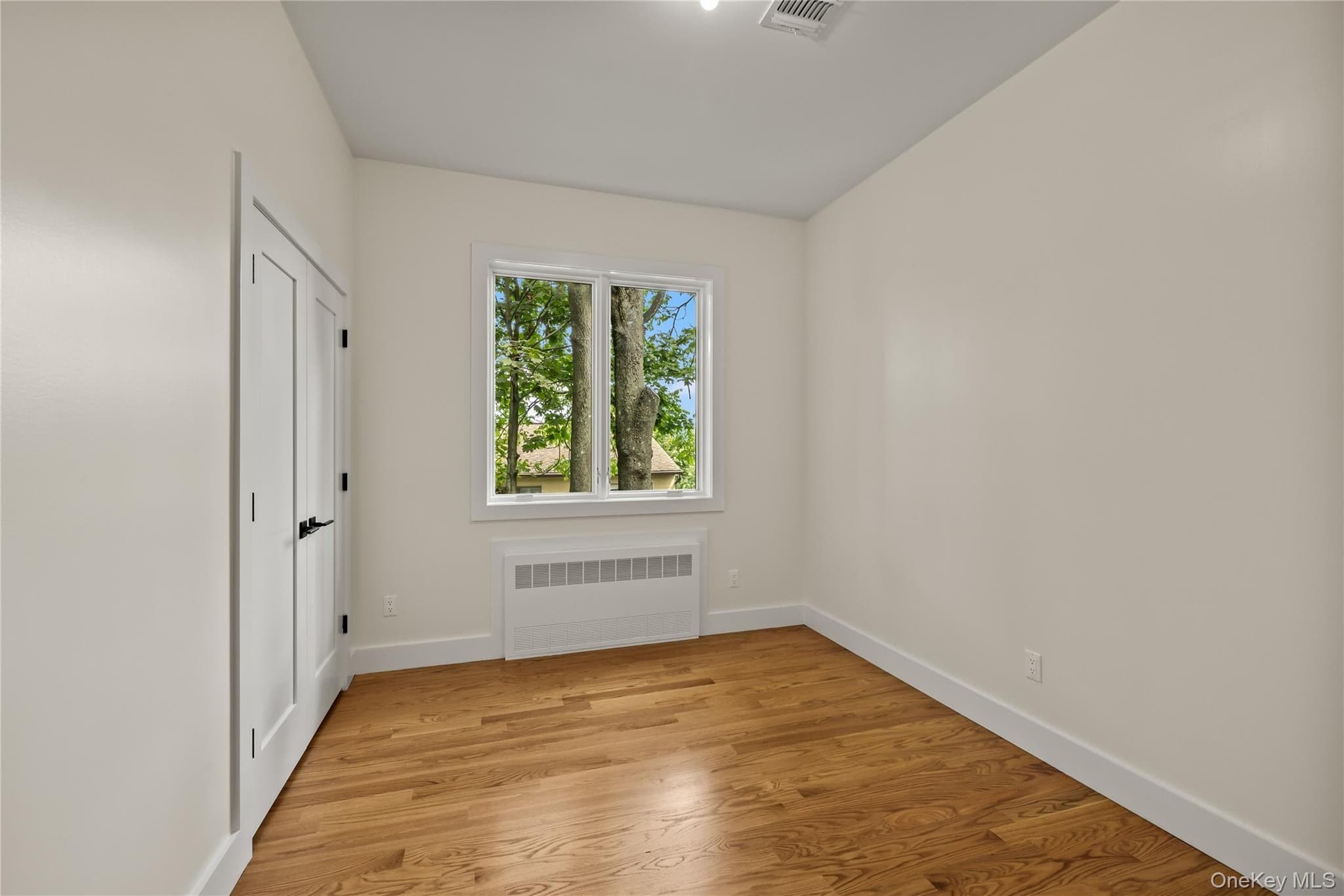 30 E Castle Avenue Unit: #101 thumbnail 35