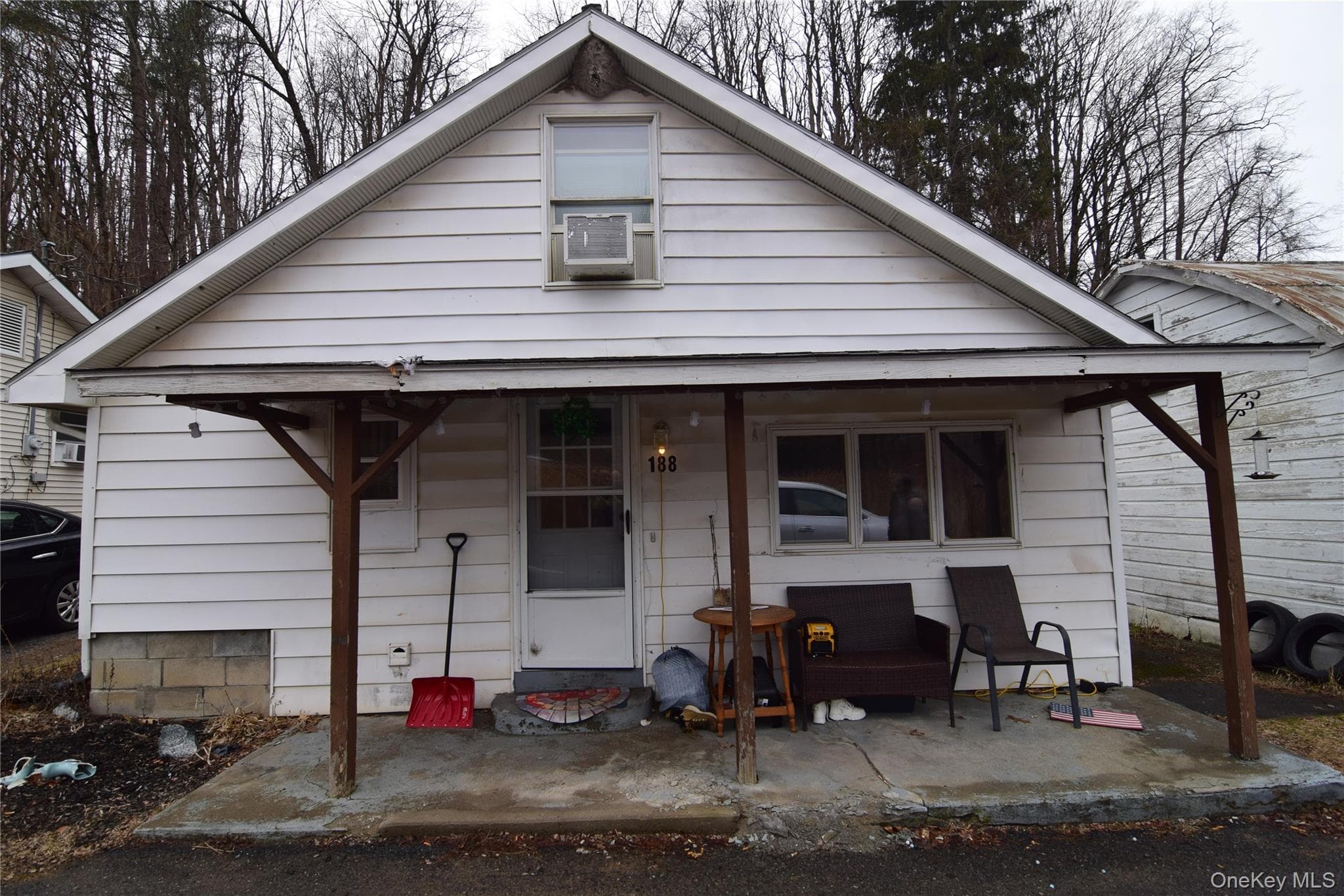 460 Cold Spring RD thumbnail 6