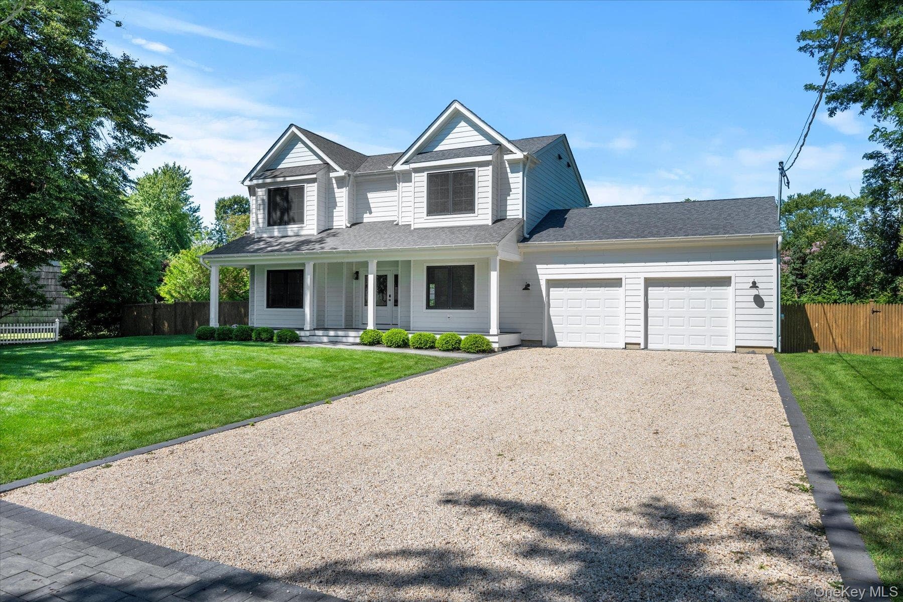 660 Sutton Place thumbnail 30