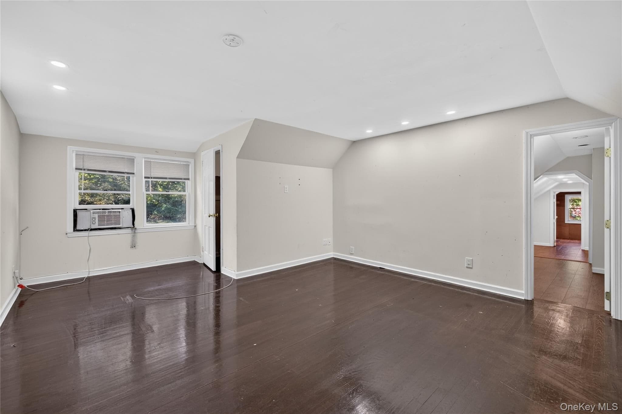 1574 Laurel Hollow Road thumbnail 24