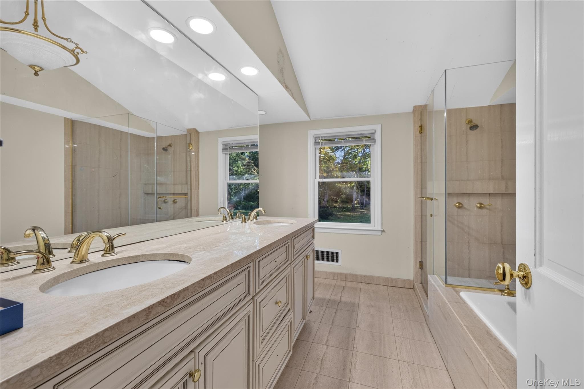 1574 Laurel Hollow Road thumbnail 22