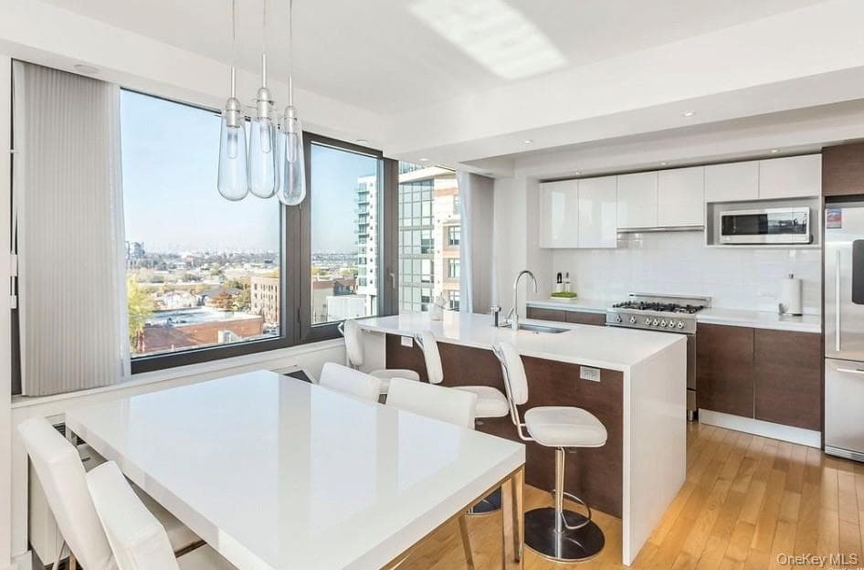 39-16 Prince Street Unit: 8E thumbnail 7