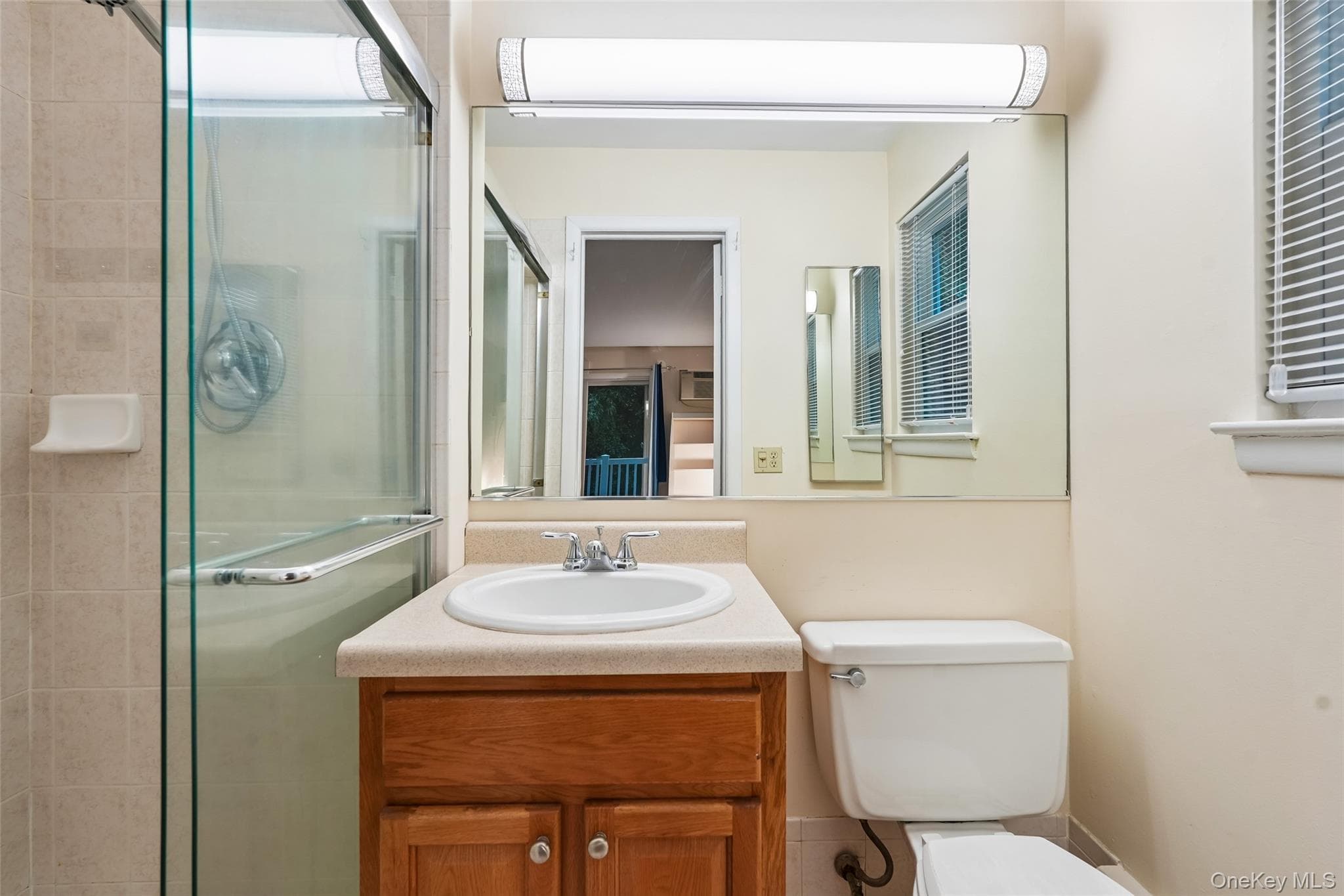 192 Doxbury Lane thumbnail 15