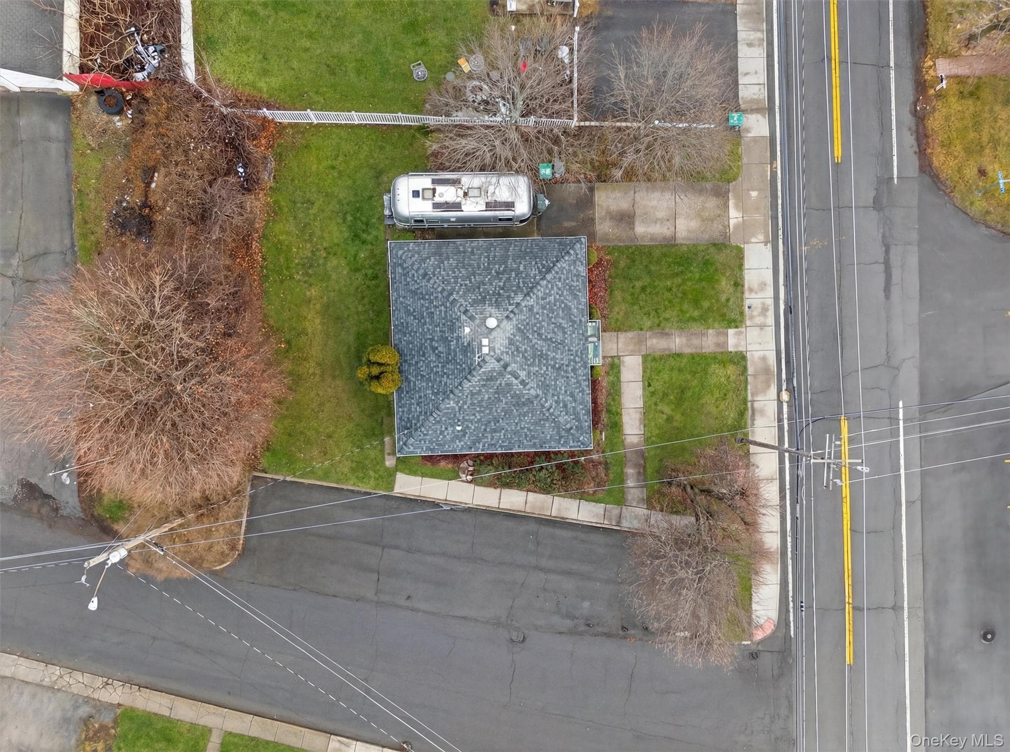 201 Homestead Avenue thumbnail 8