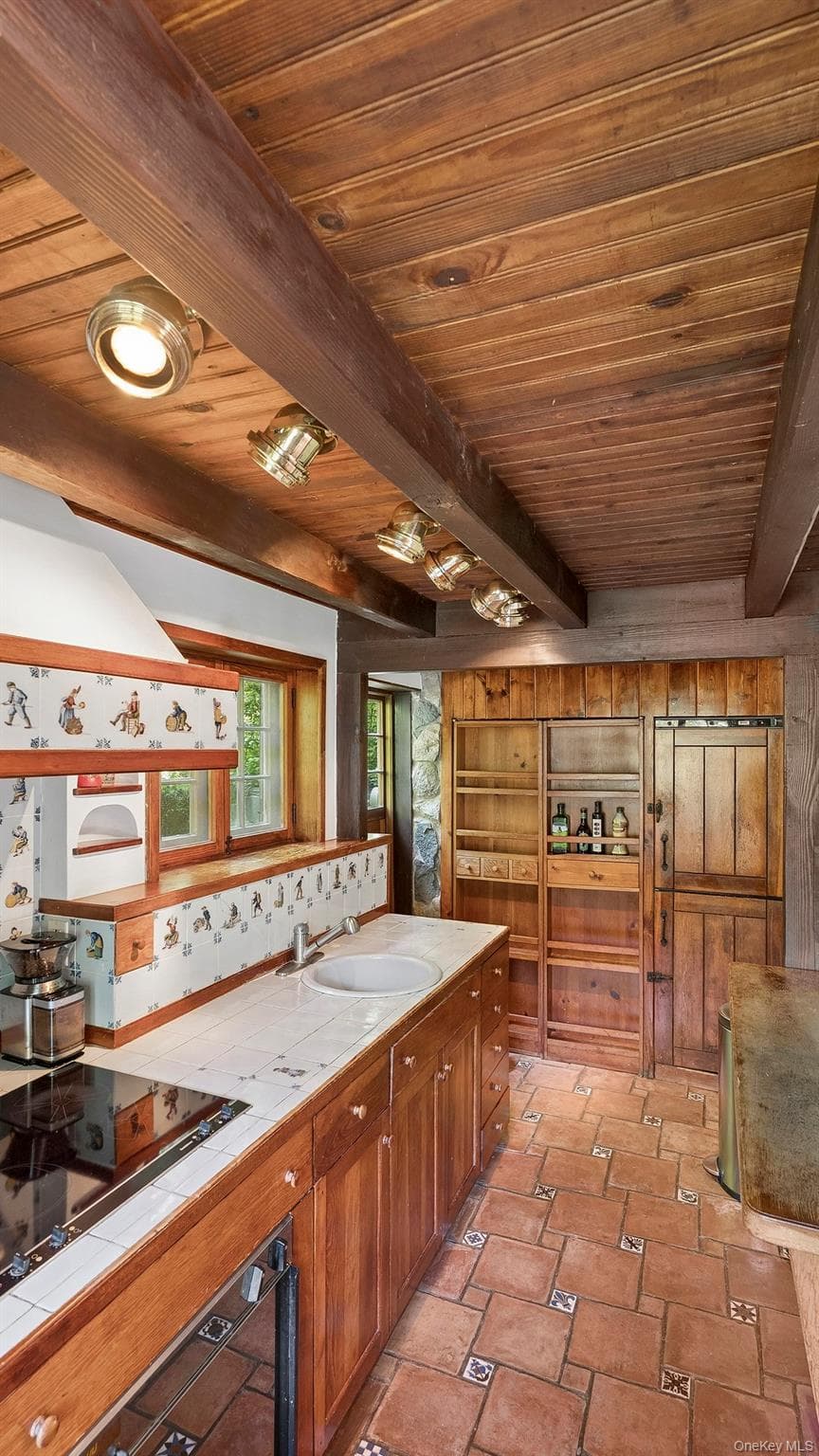 678 Golf Ridge Road thumbnail 13