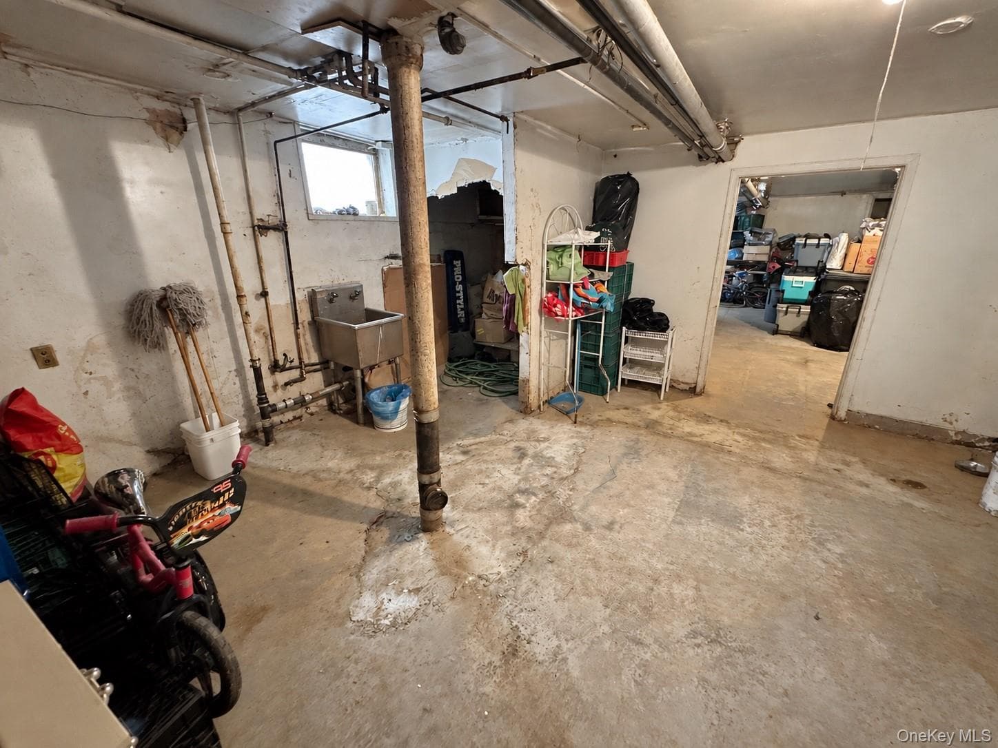 2137 E 14th Street thumbnail 42