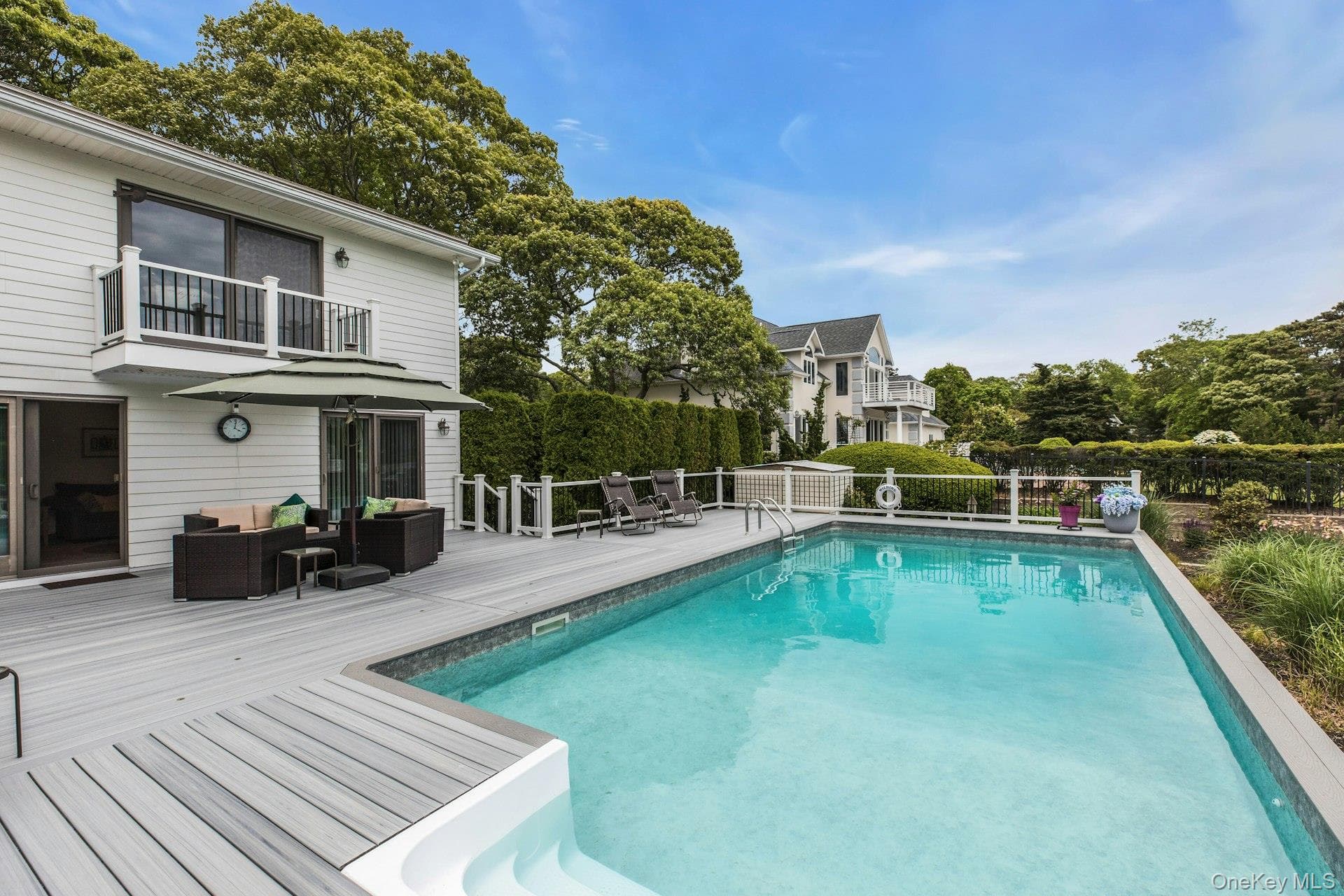 6 Mill Pond Road thumbnail 27